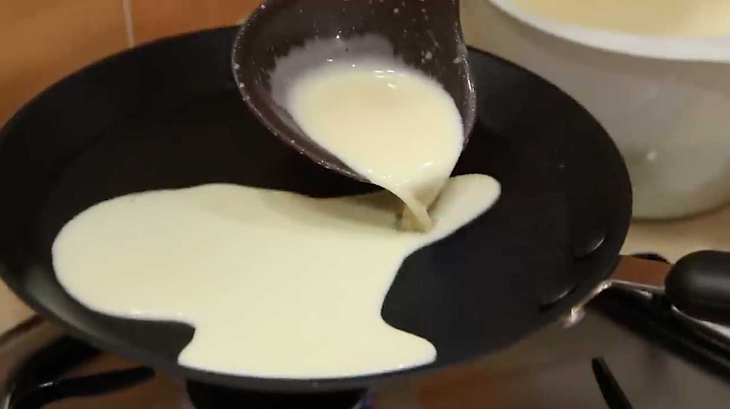 Русские блины на молоке-Шаг 9