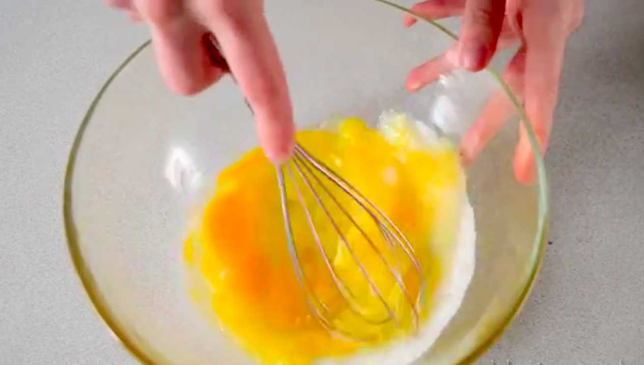 Блины на молоке и воде-Шаг 2