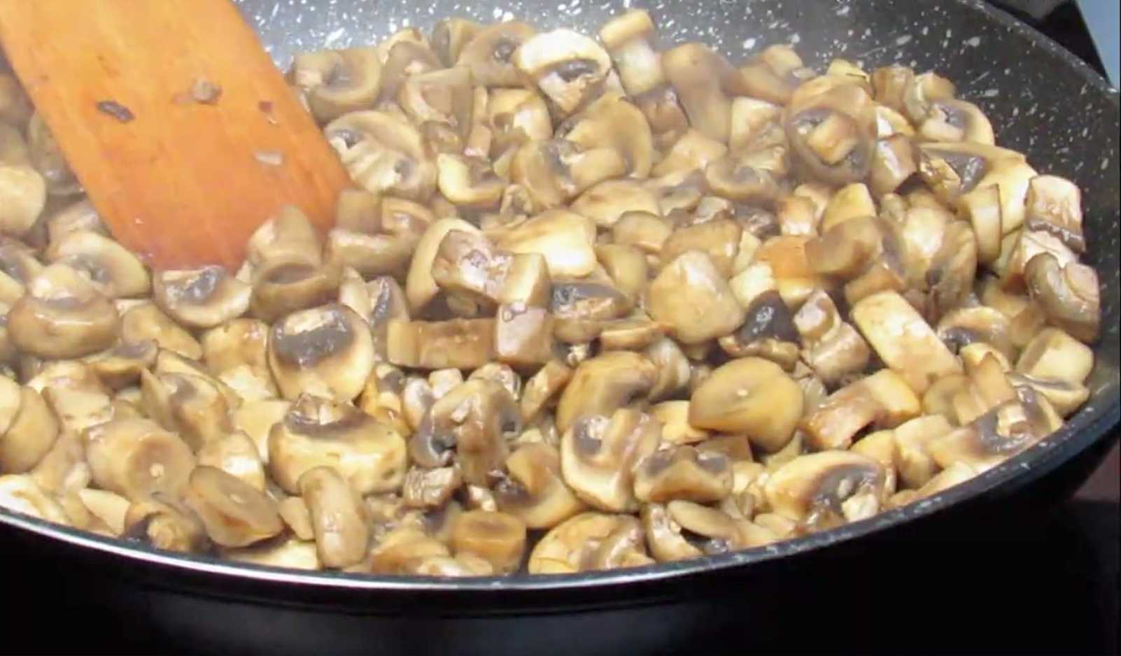 Блины с грибами-Шаг 16