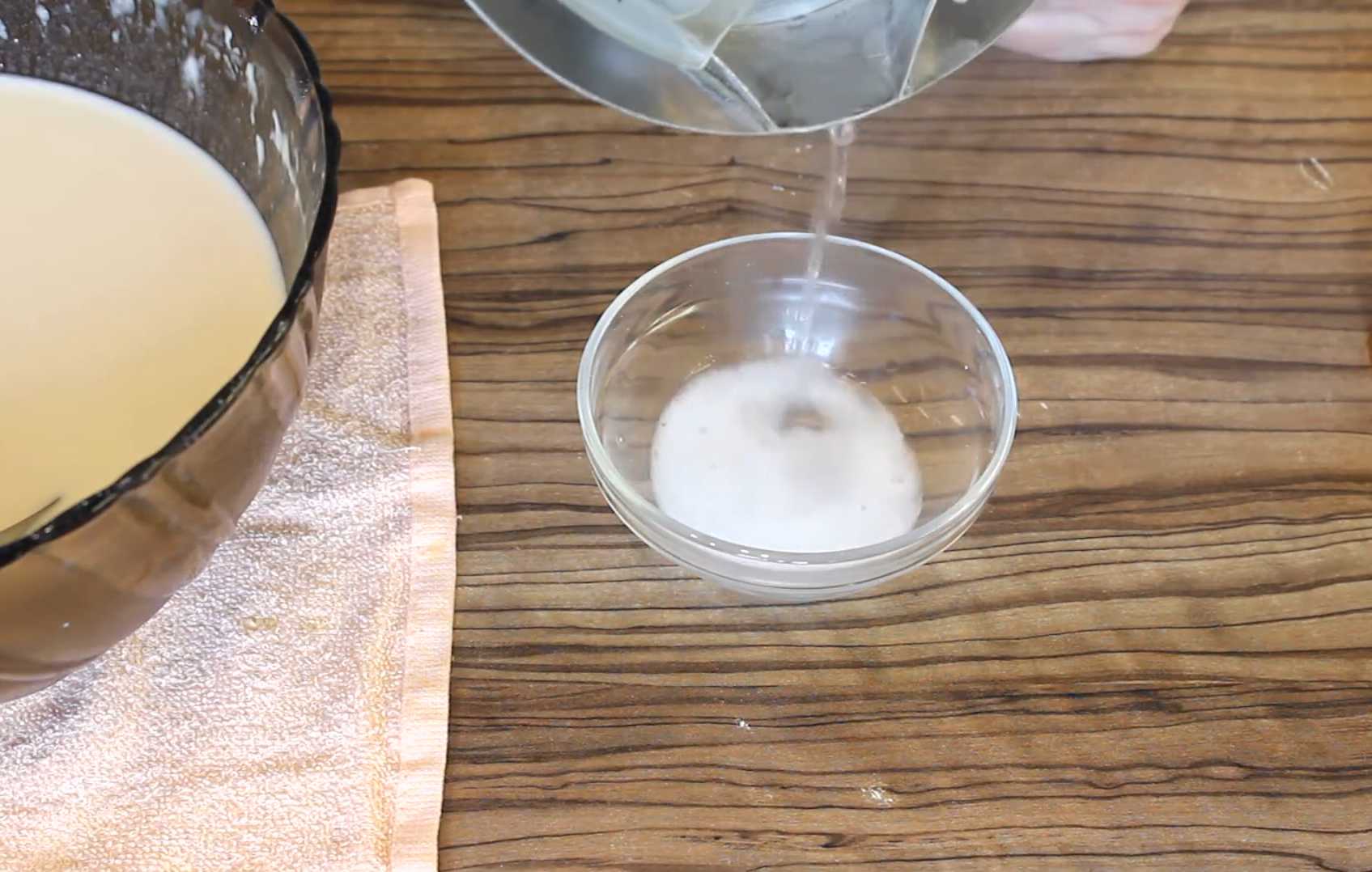 Блины на сухом молоке с яйцами-Шаг 8