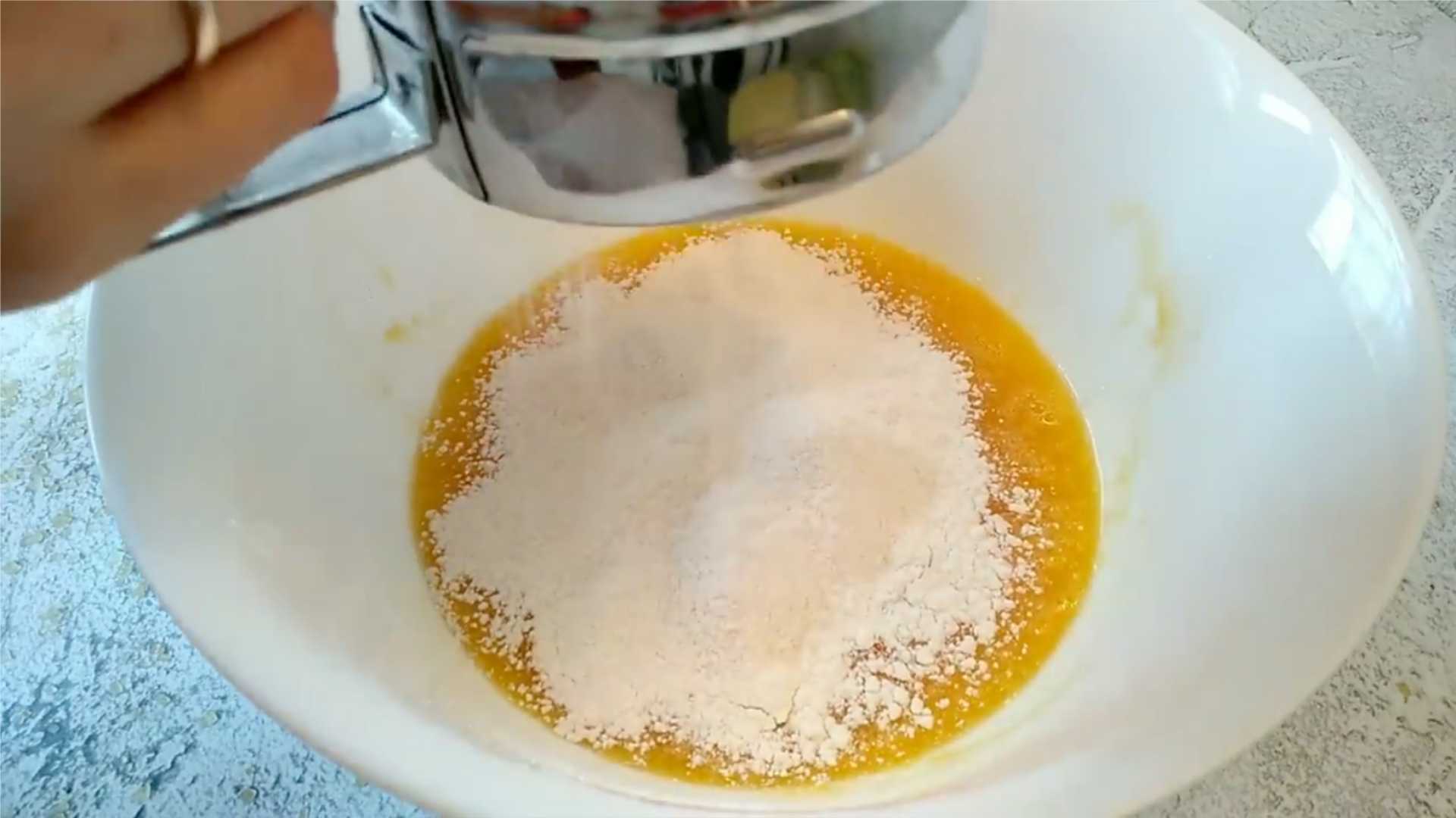 Ажурные блины на молоке-Шаг 2