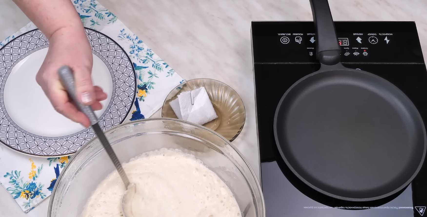 Дрожжевые блины на манке и молоке-Шаг 10