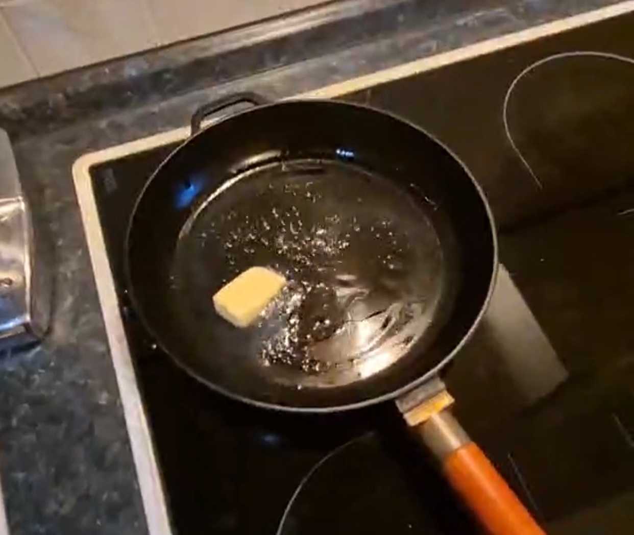 Сырники с мёдом-Шаг 8