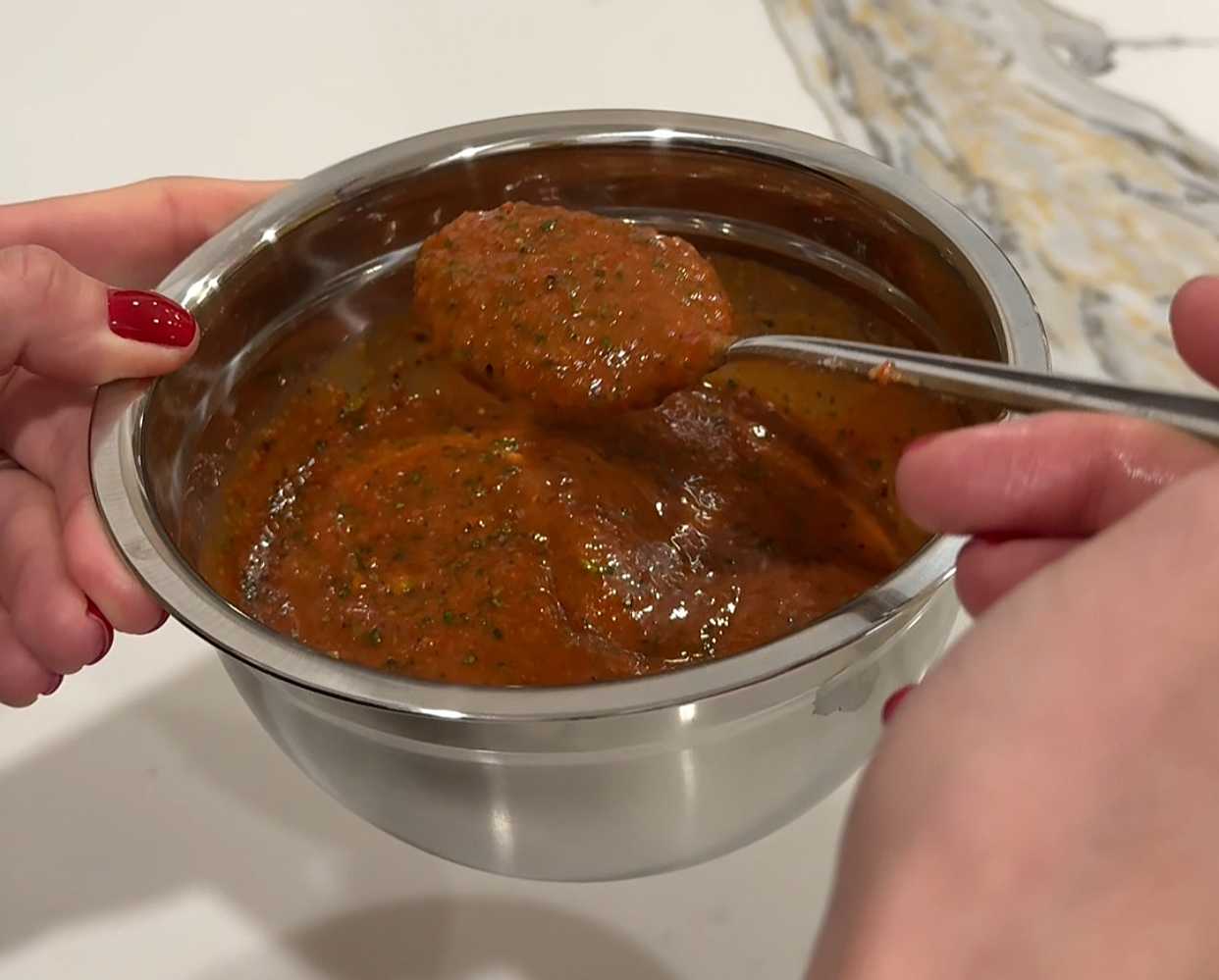 Домашний томатный соус с травами-Шаг 11