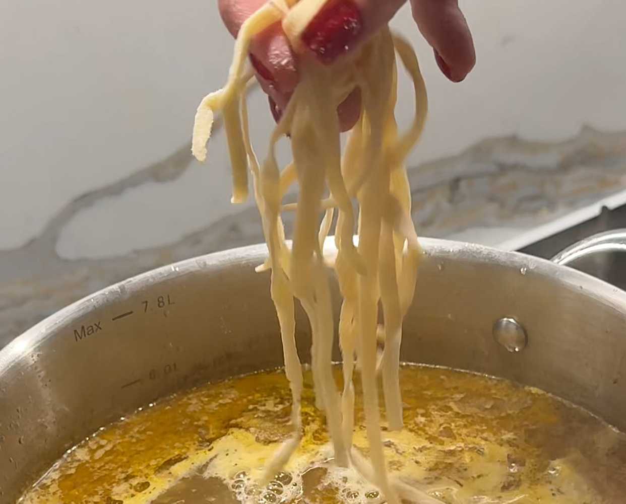 Куриный суп с домашней лапшой-Шаг 12