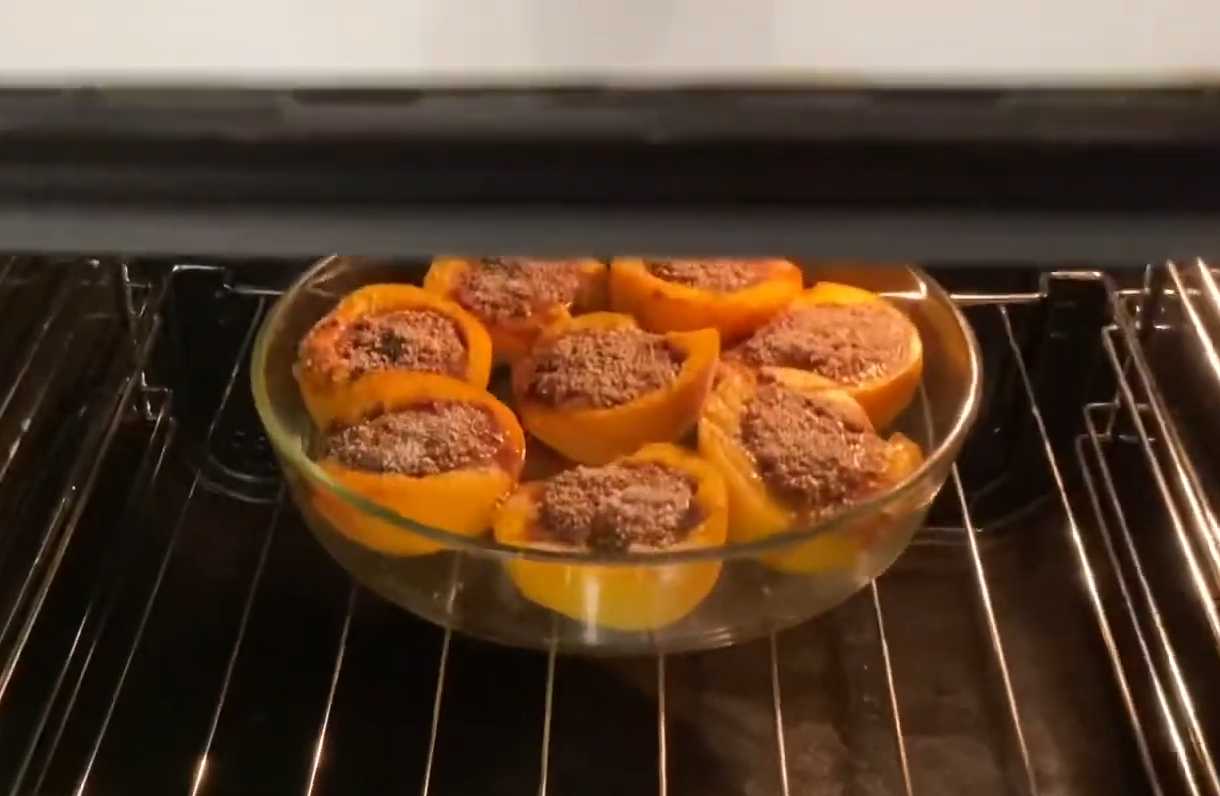 Запеченные персики по-итальянски-Шаг 11