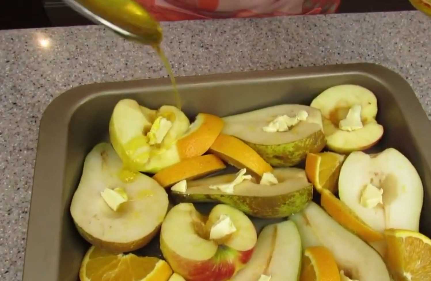 Запеченные яблоки и груши с апельсином-Шаг 6