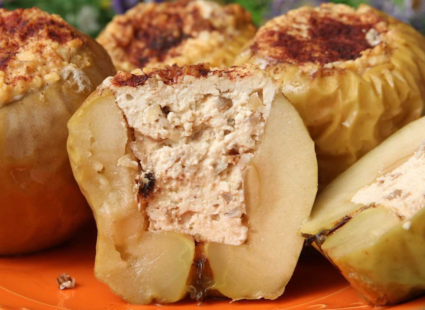 Запеченные яблоки с творогом и корицей-Шаг 8