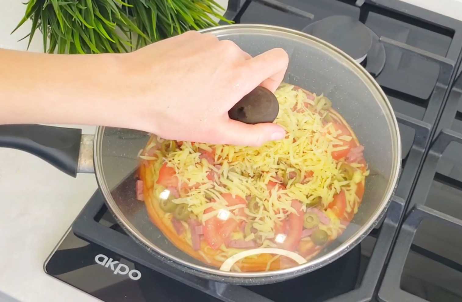 Быстрая пицца на сковороде за 10 минут-Шаг 14