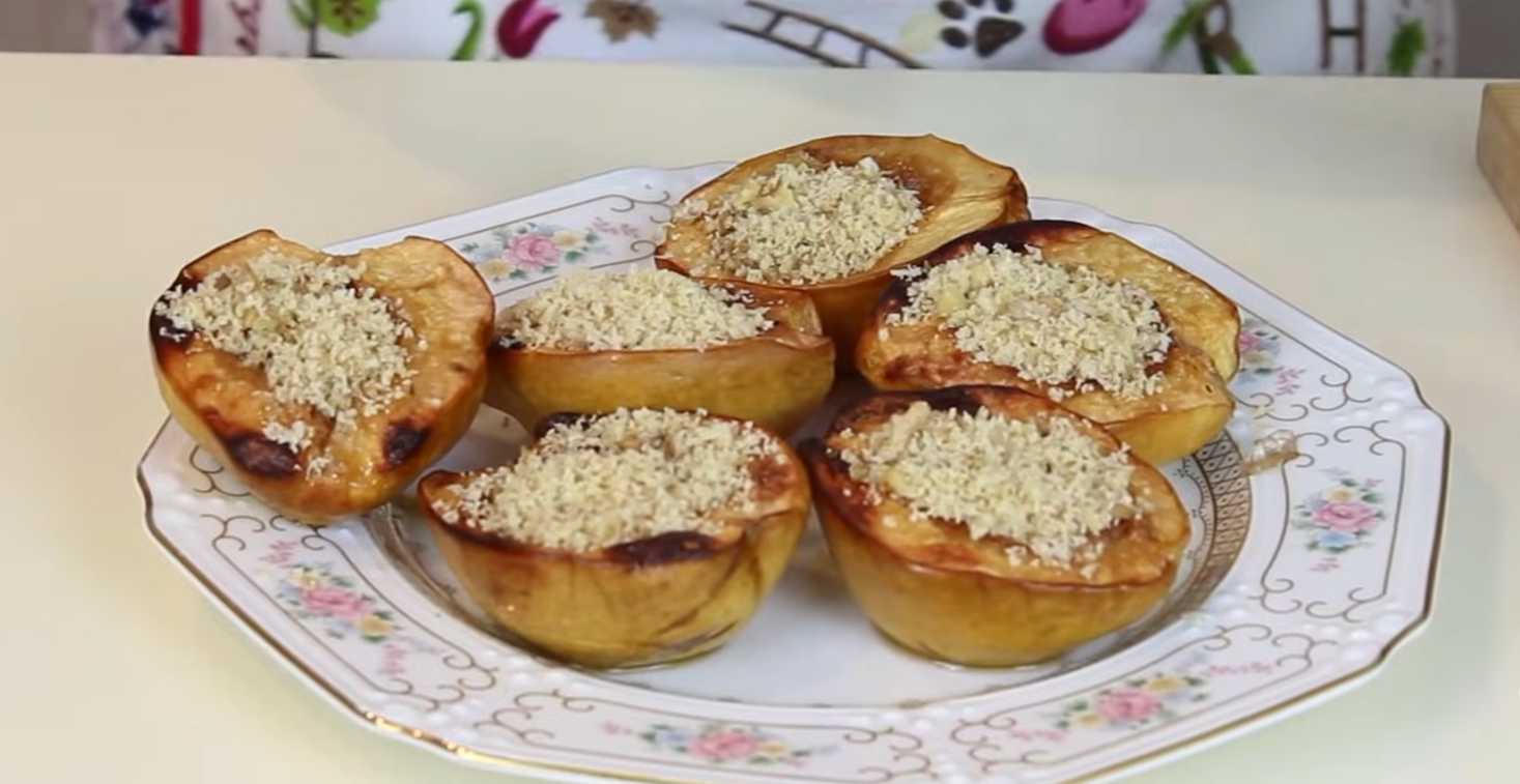 Запеченная айва с медом и орехами-Шаг 12