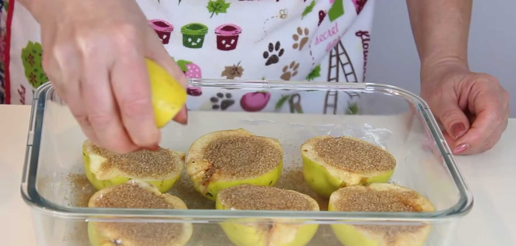 Запеченная айва с медом и орехами-Шаг 7