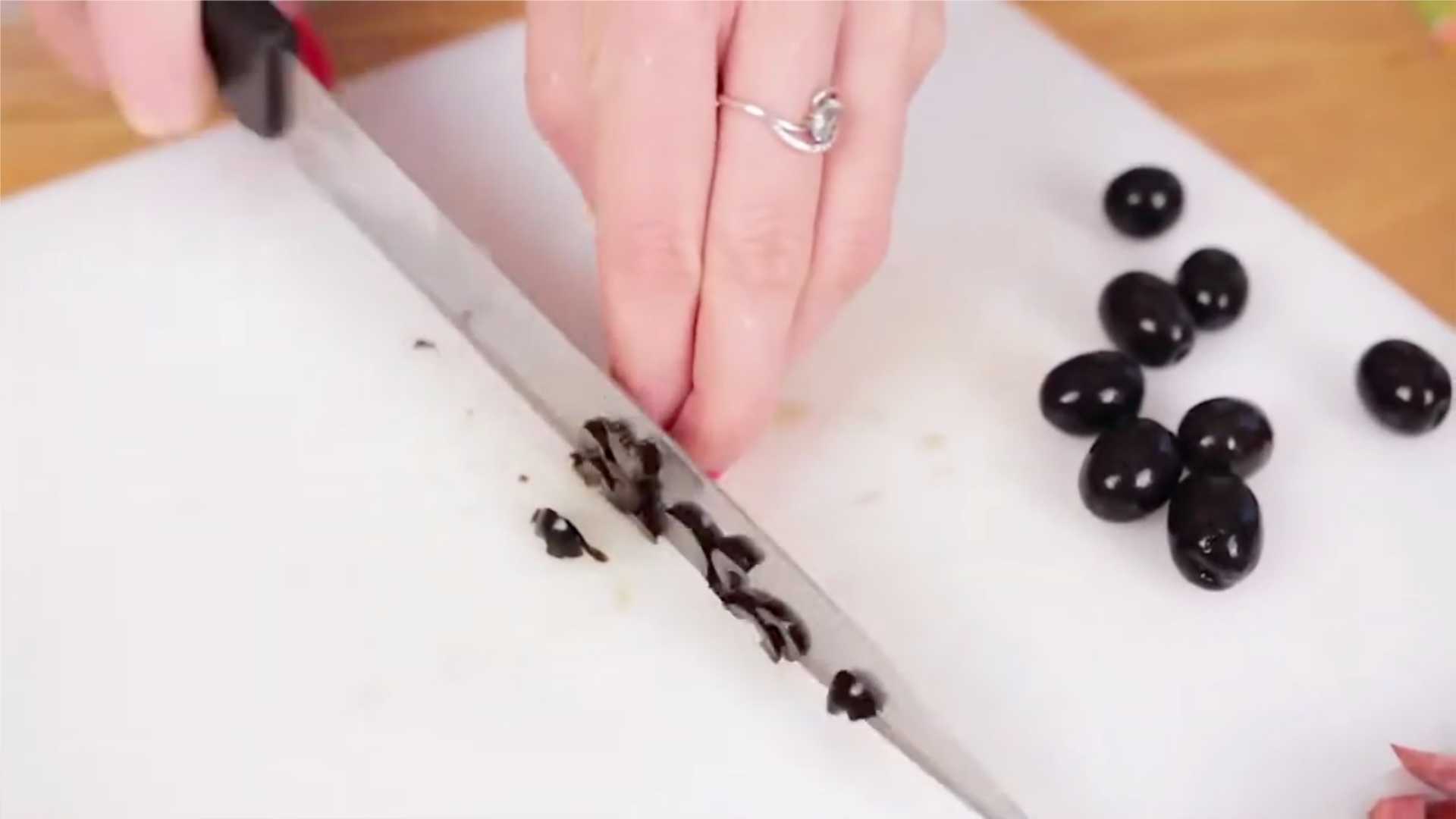 Быстрая пицца в микроволновке за 5 минут-Шаг 3