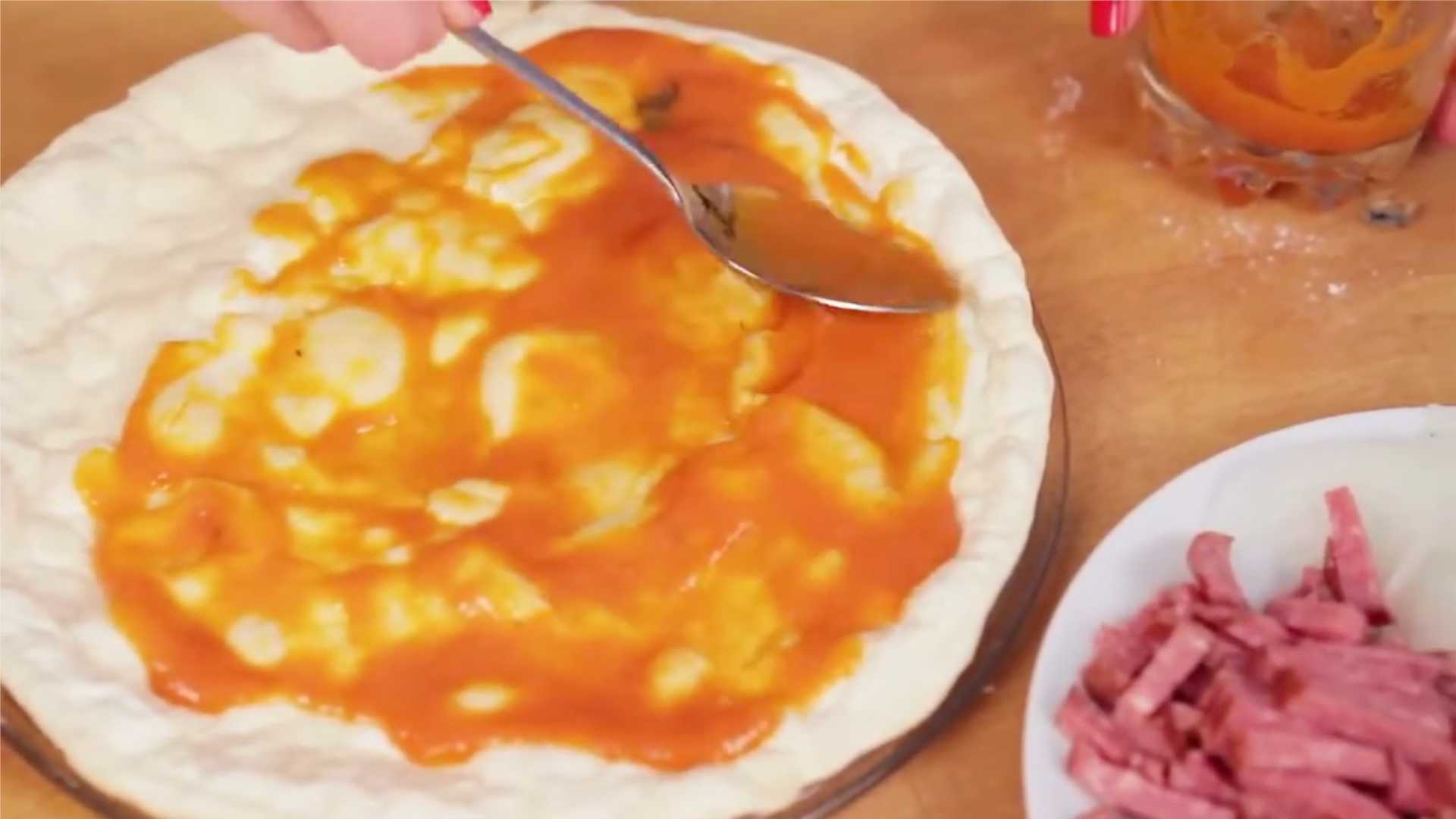 Быстрая пицца в микроволновке за 5 минут-Шаг 9