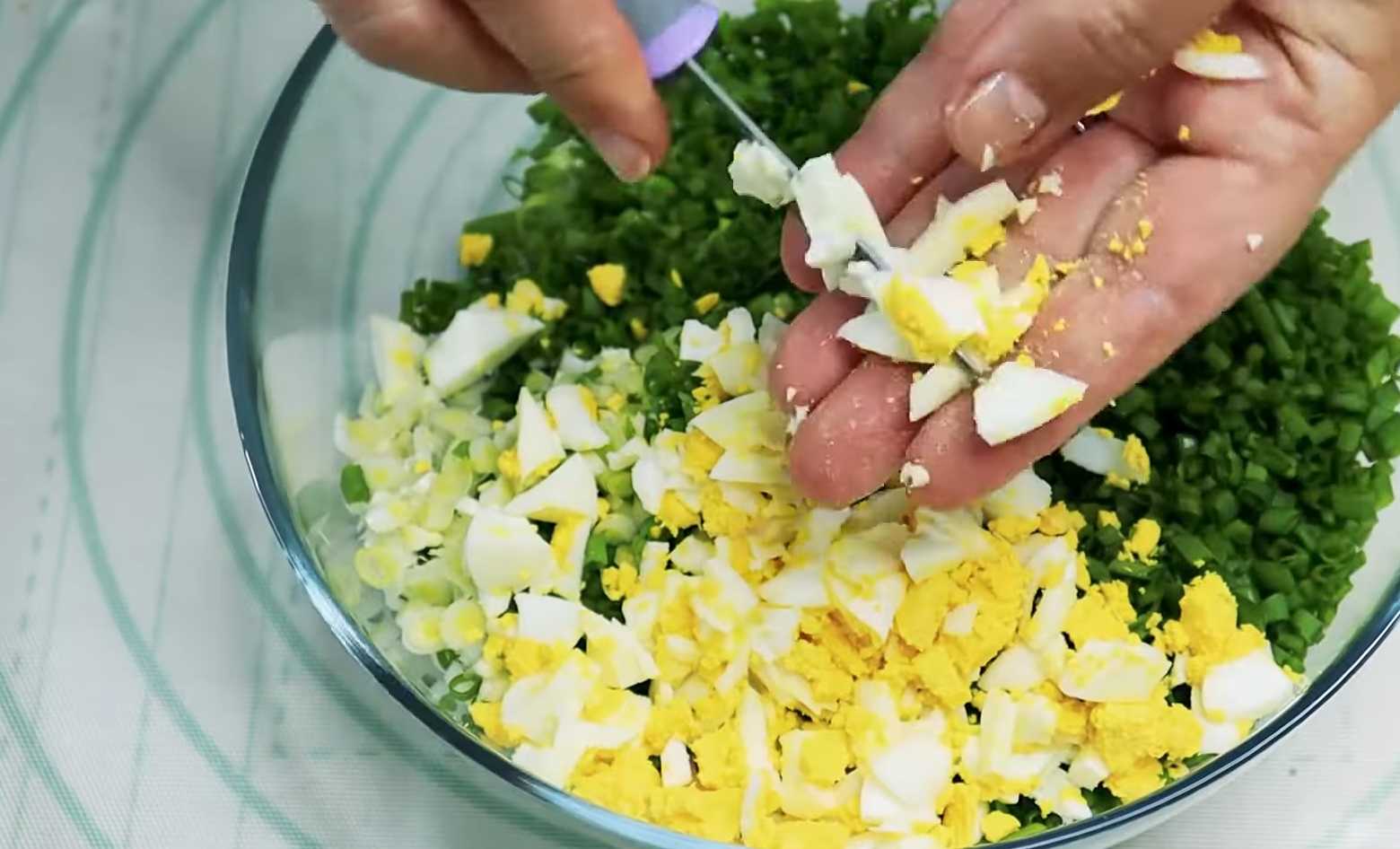 Блины с яйцом и зеленым луком-Шаг 14