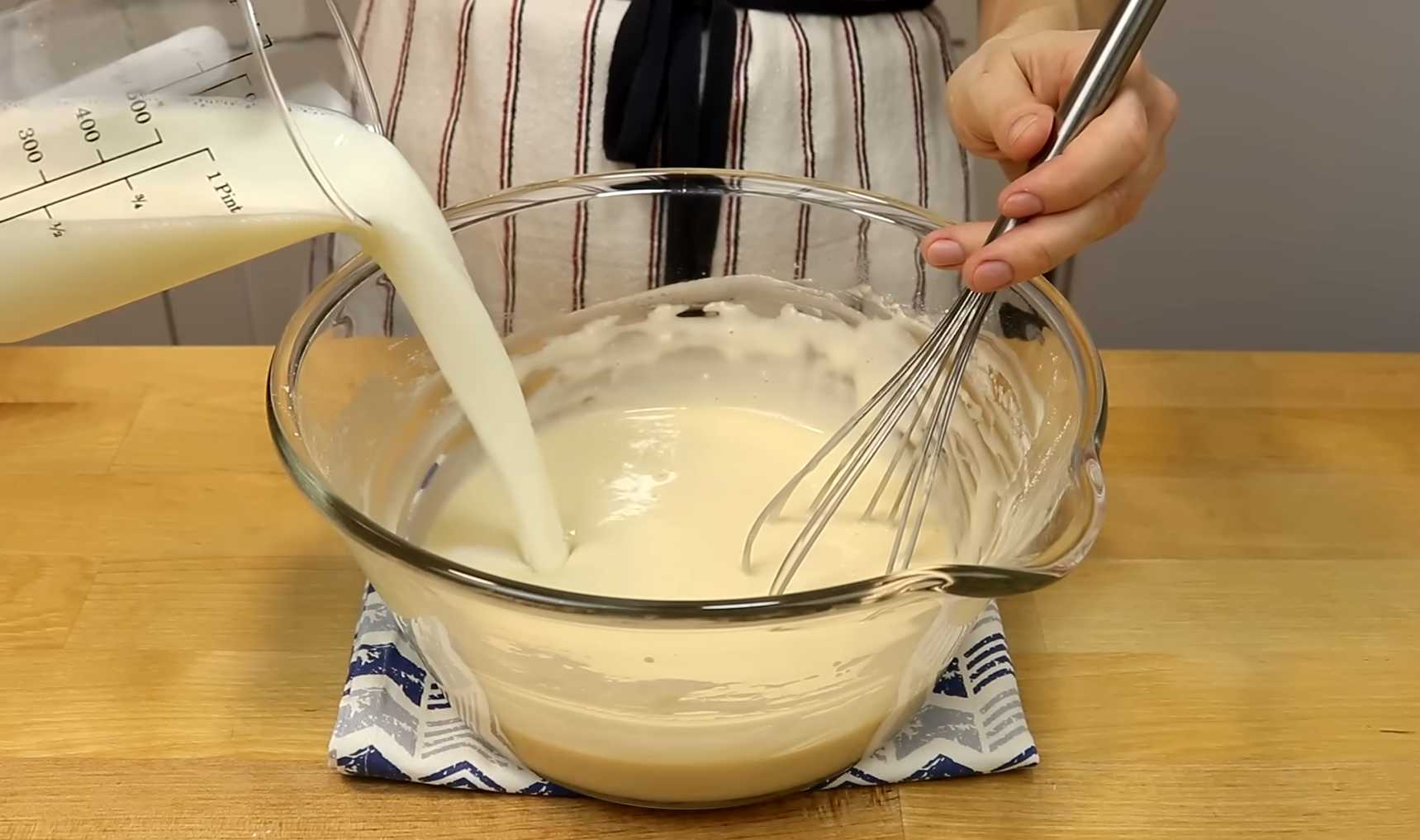 Блины на сухих дрожжах и молоке-Шаг 5