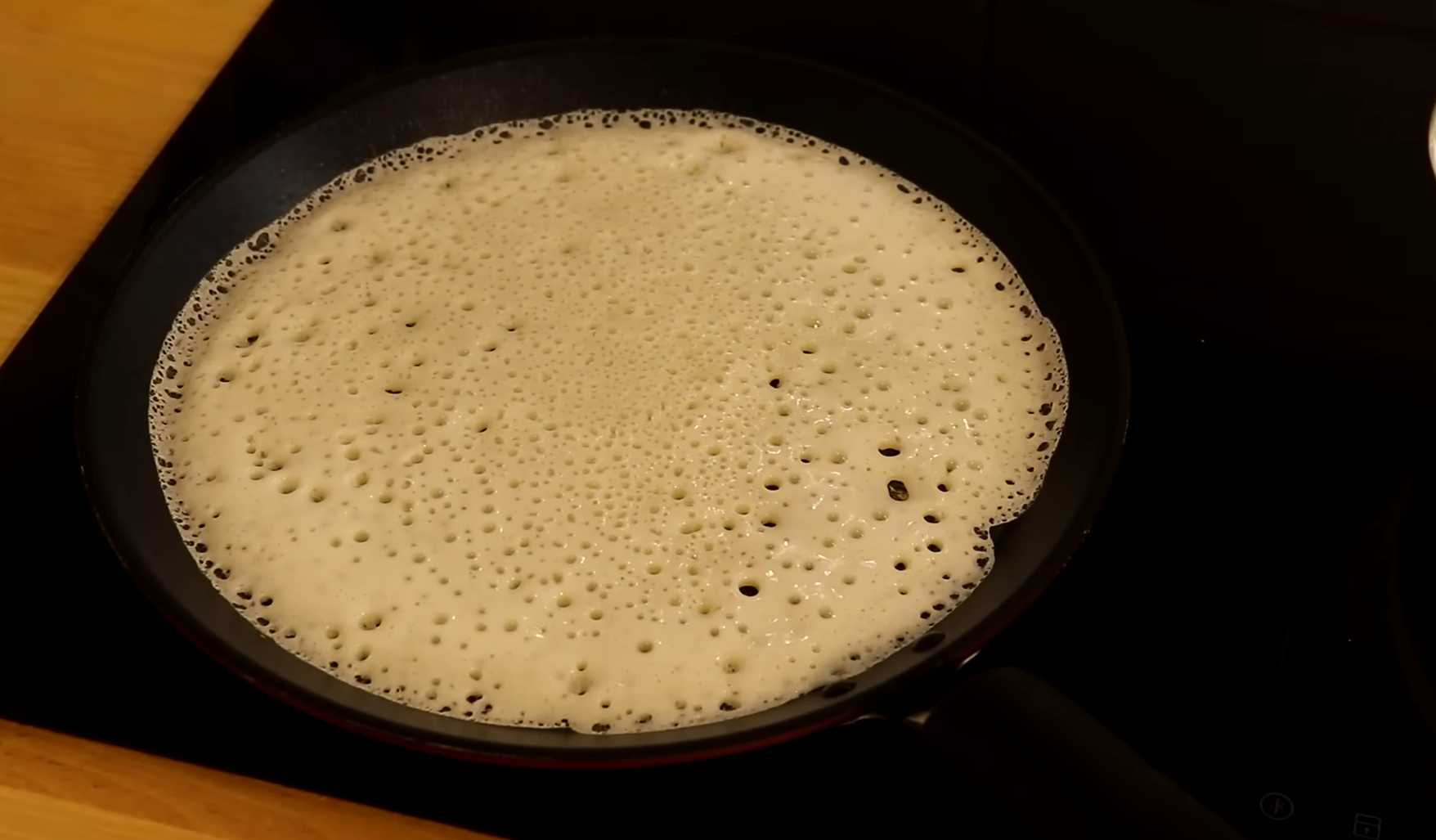 Блины на сухих дрожжах и молоке-Шаг 10