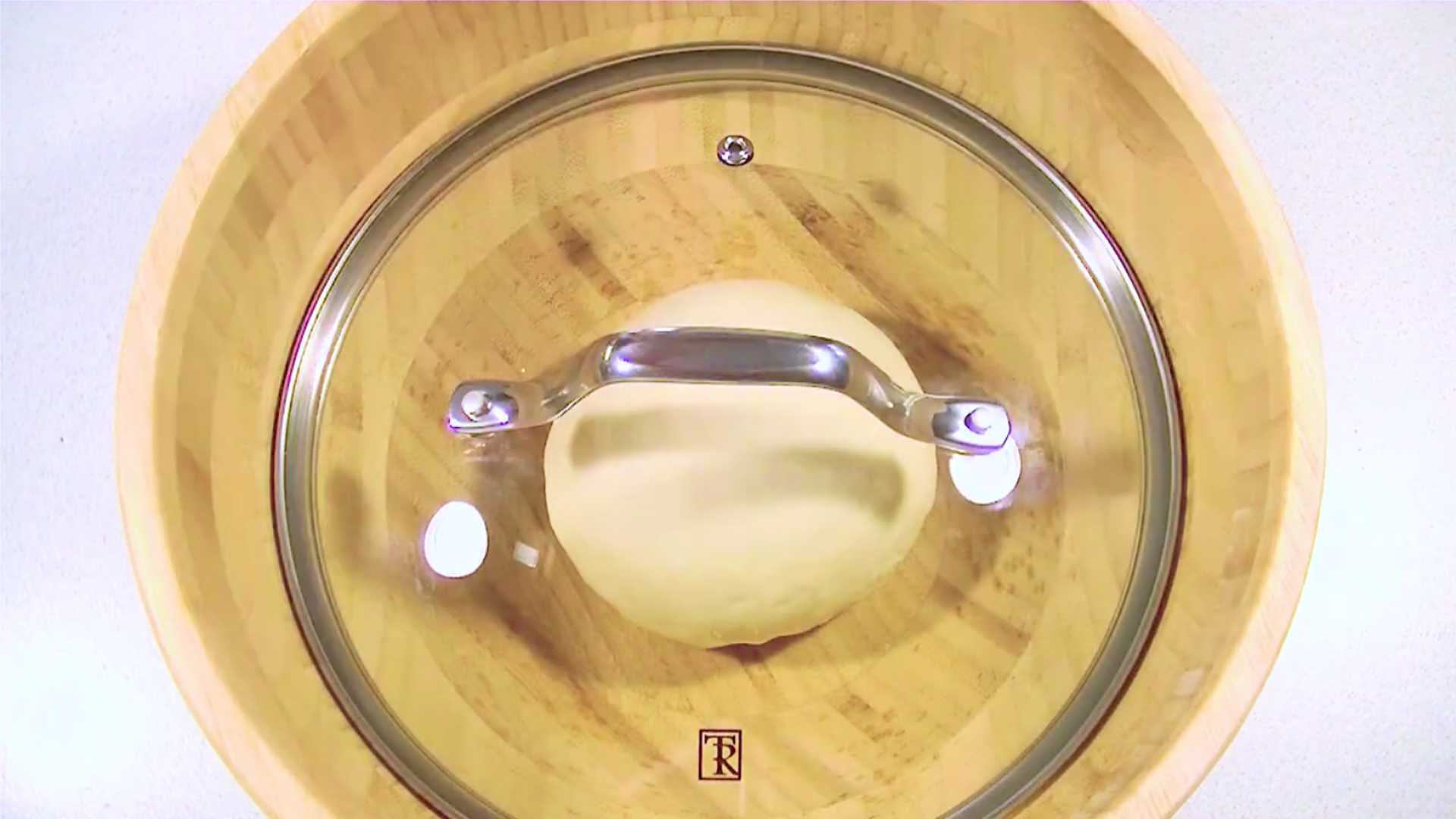 Пицца с ананасами и курицей-Шаг 4