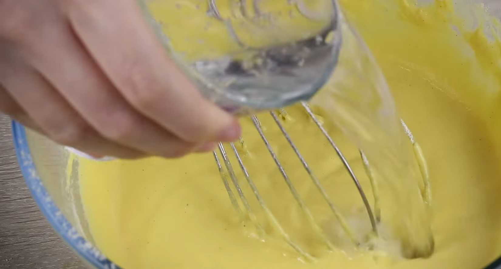 Кукурузные блины на молоке-Шаг 4