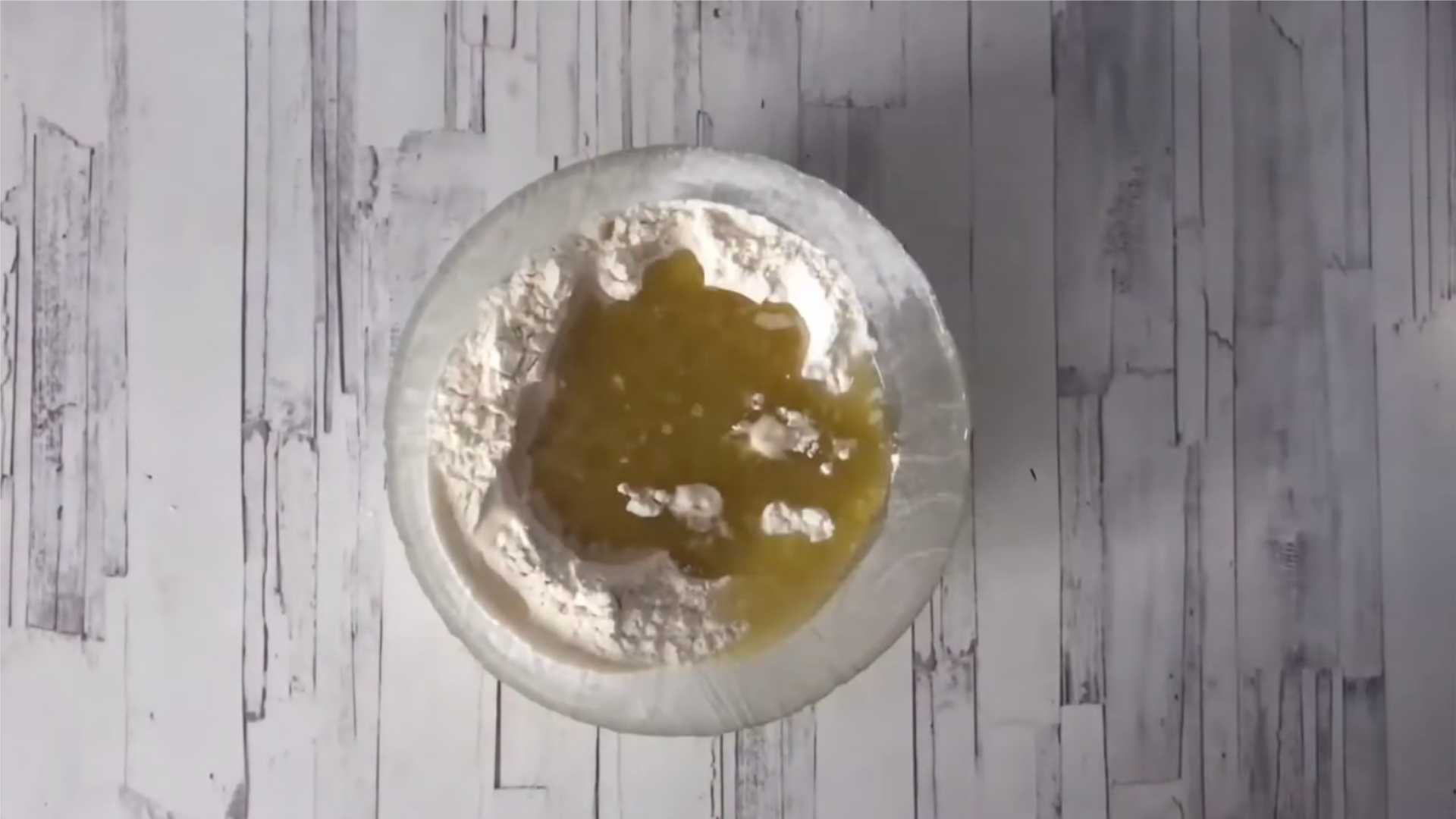 Пицца с грушей и горгонзолой-Шаг 2