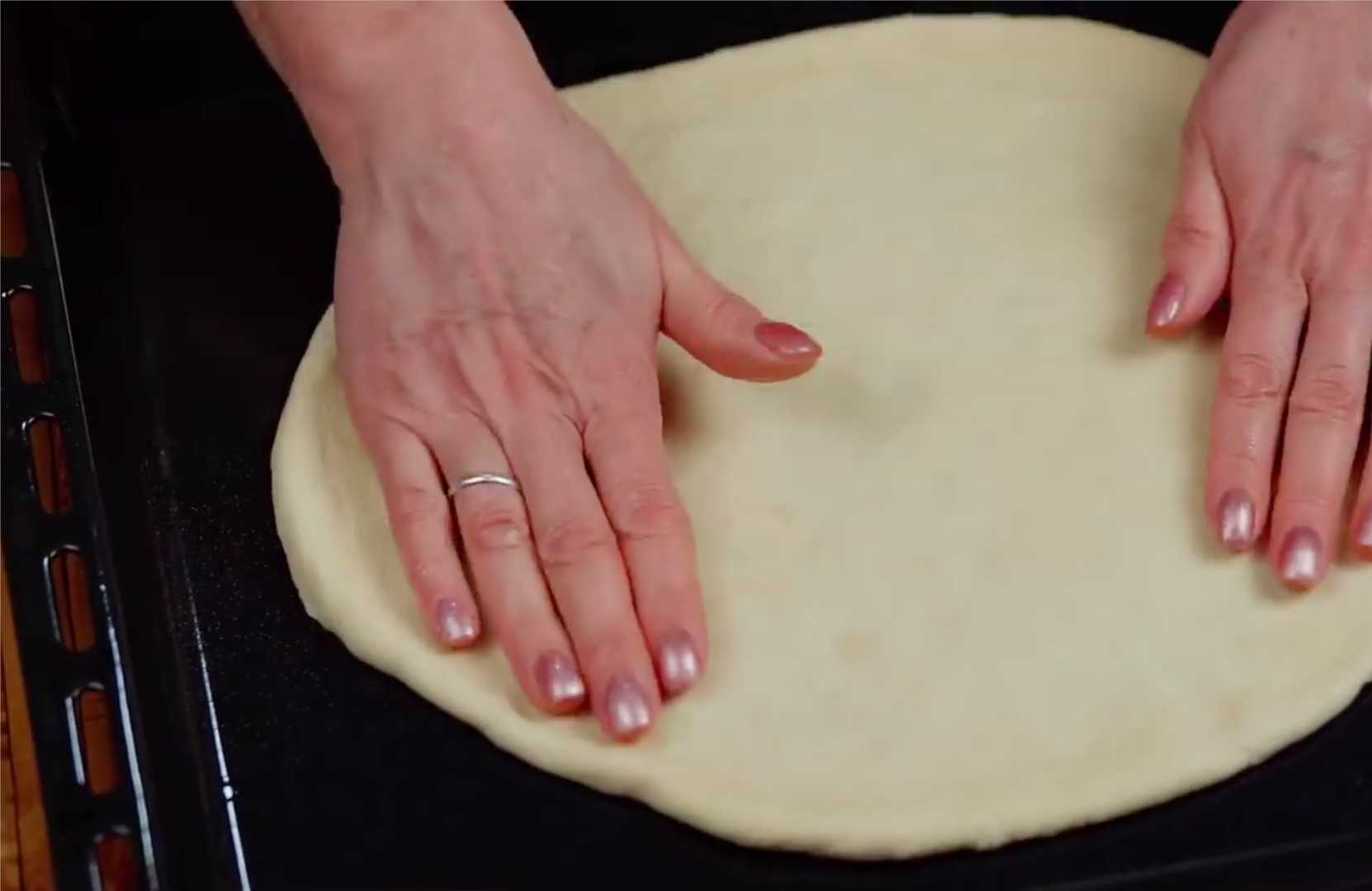 Пицца с фаршем в духовке-Шаг 11