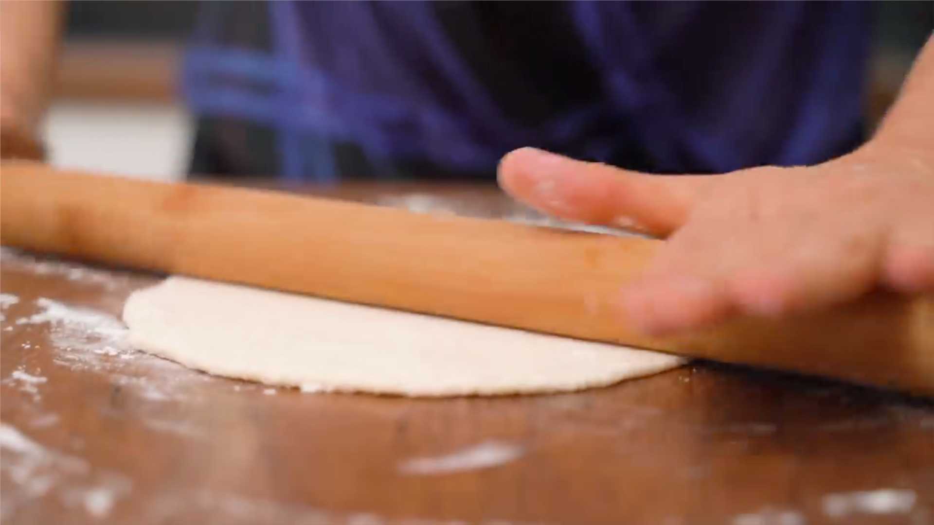 Пицца на сковороде без сметаны-Шаг 7