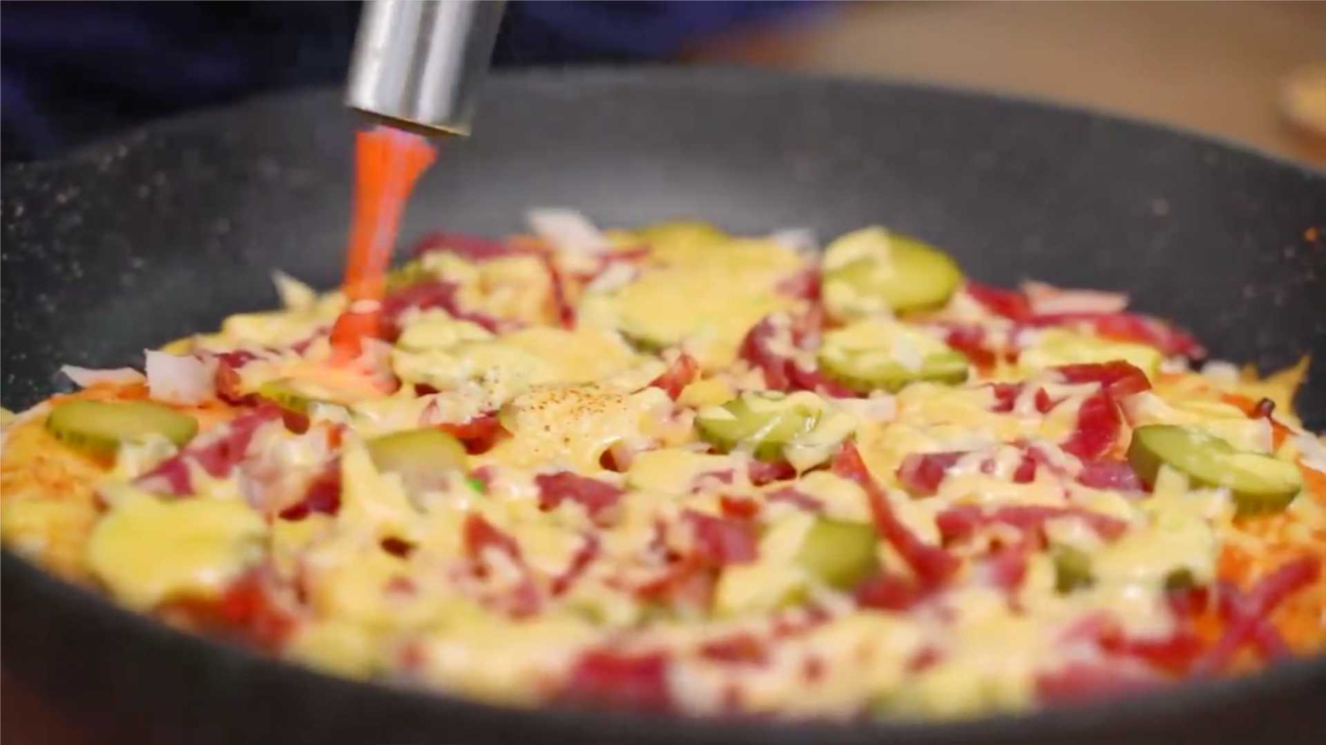 Пицца на сковороде без сметаны-Шаг 13