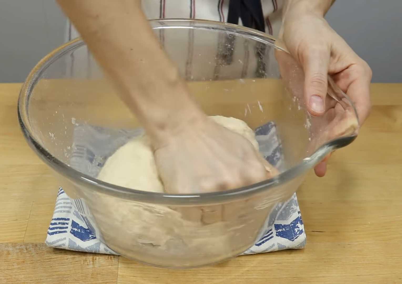 Пышная пицца на дрожжах-Шаг 2