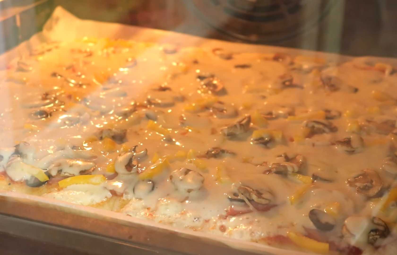 Пышная пицца на дрожжах-Шаг 10