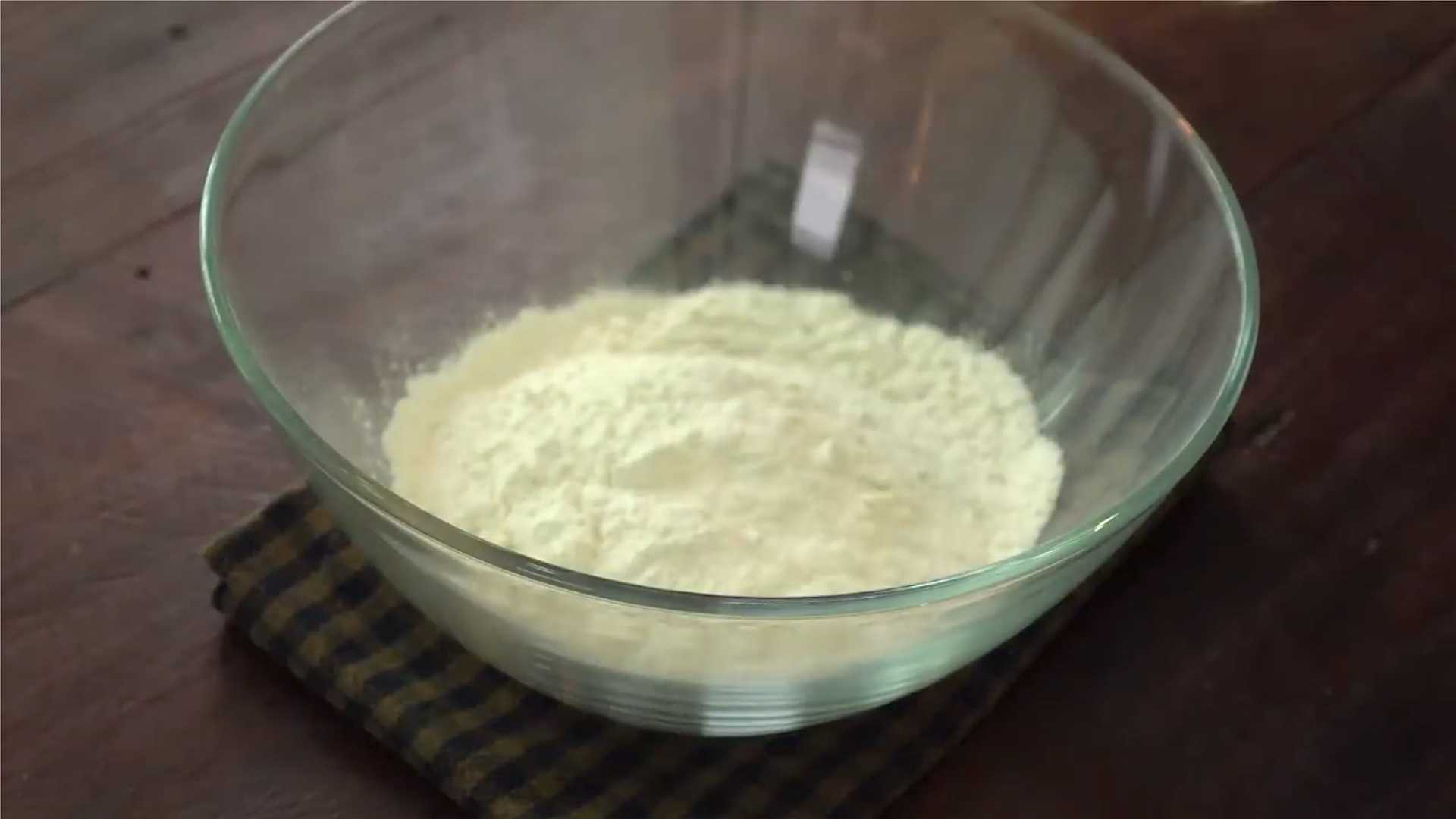 Чесночные лепешки с зеленым луком-Шаг 2