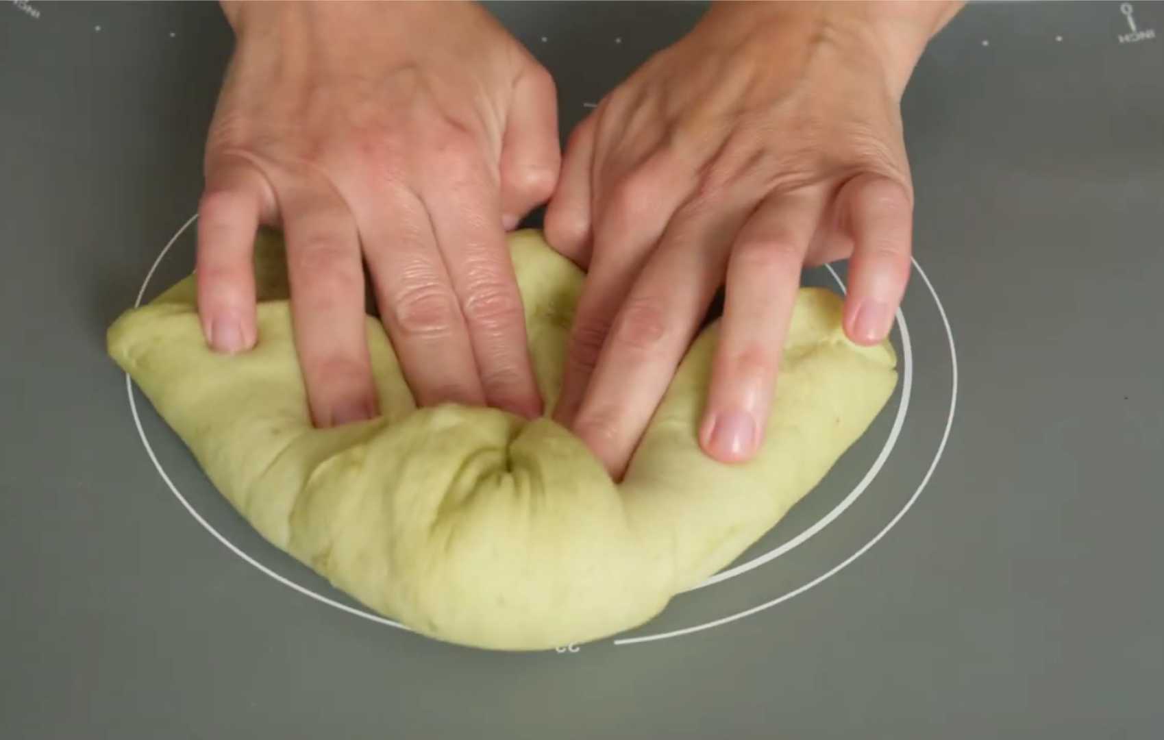 Булочки с авокадо-Шаг 9