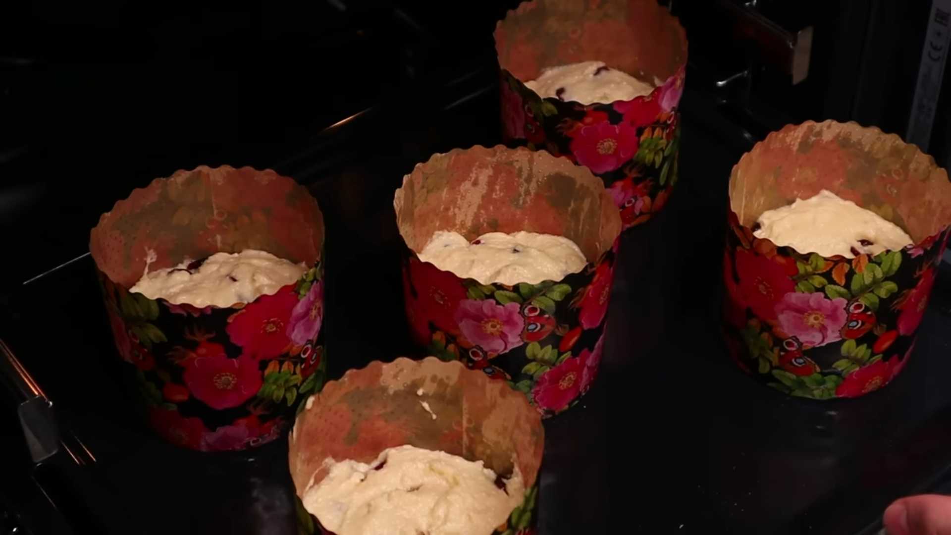 Вкусный кулич без дрожжей с творогом и клюквой-Шаг 9