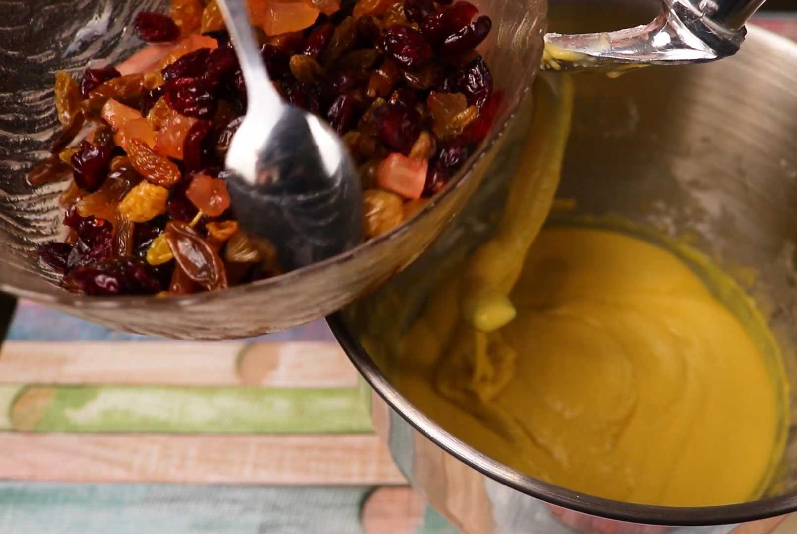 Кулич на манке-Шаг 8