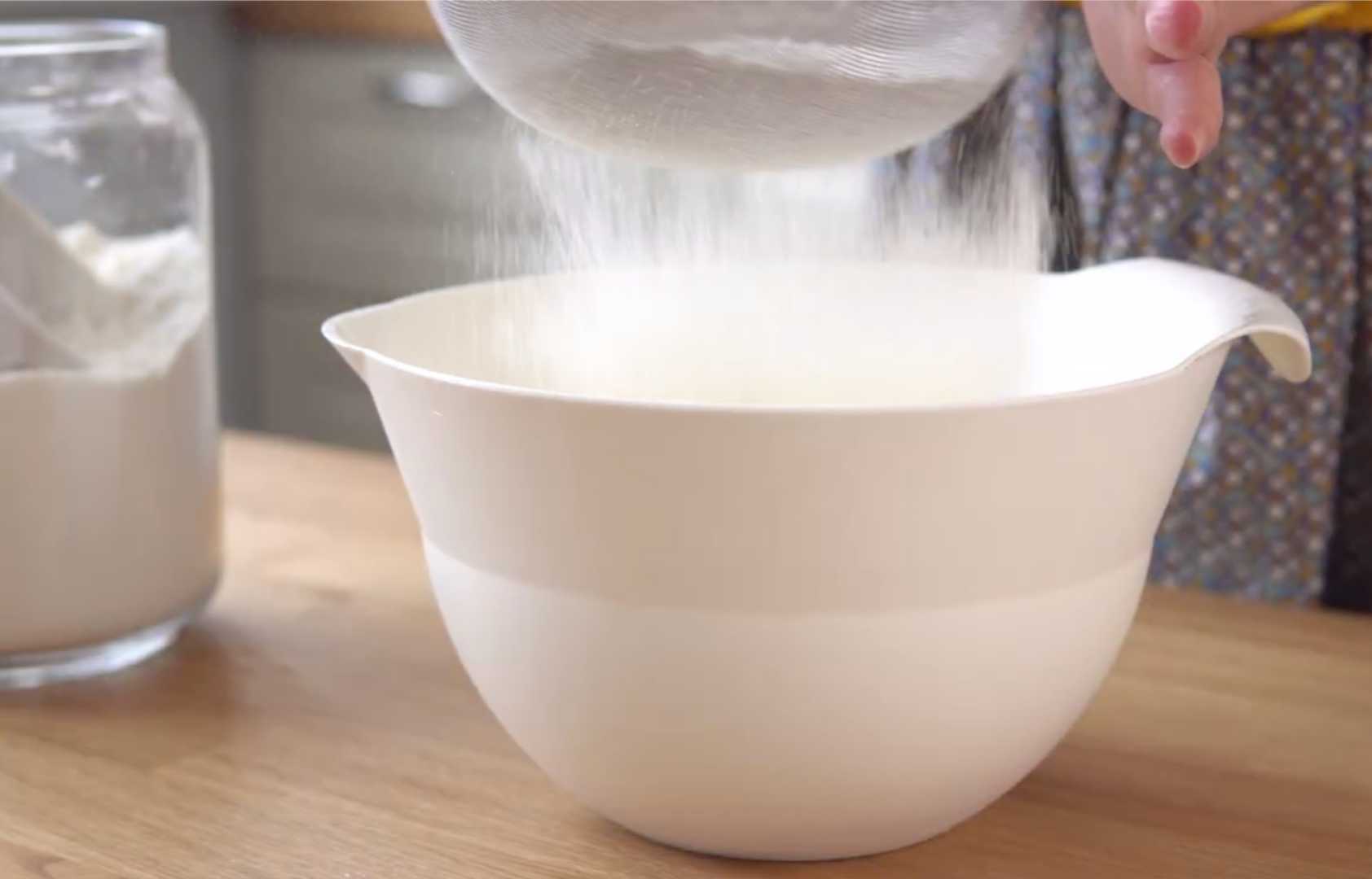 Пасхальный кулич на молоке без замеса-Шаг 1