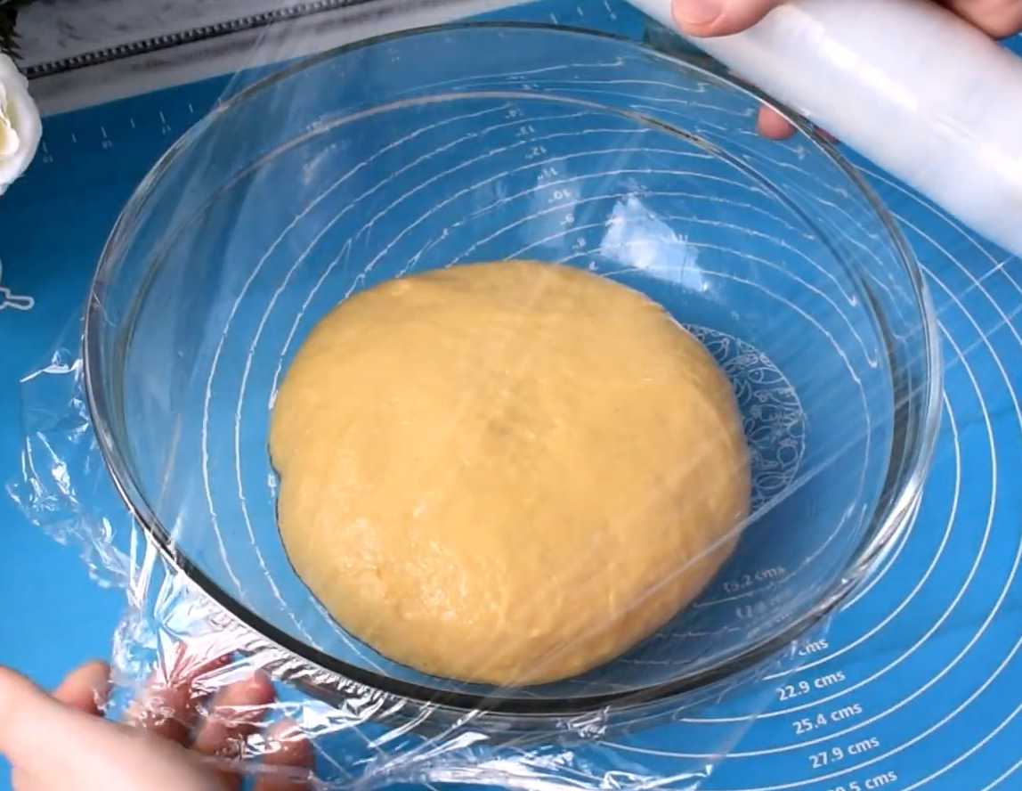 Кулич на сметане с ореховой начинкой-Шаг 8