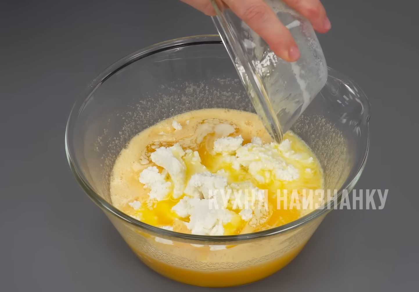 Творожный кулич с заварным кремом-Шаг 9