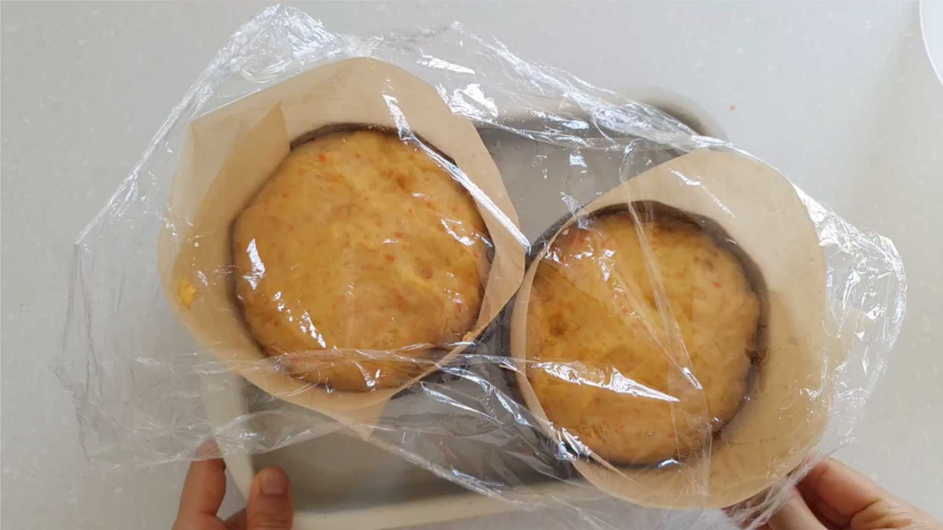 Морковный кулич с апельсиновыми цукатами и итальянской меренгой-Шаг 12