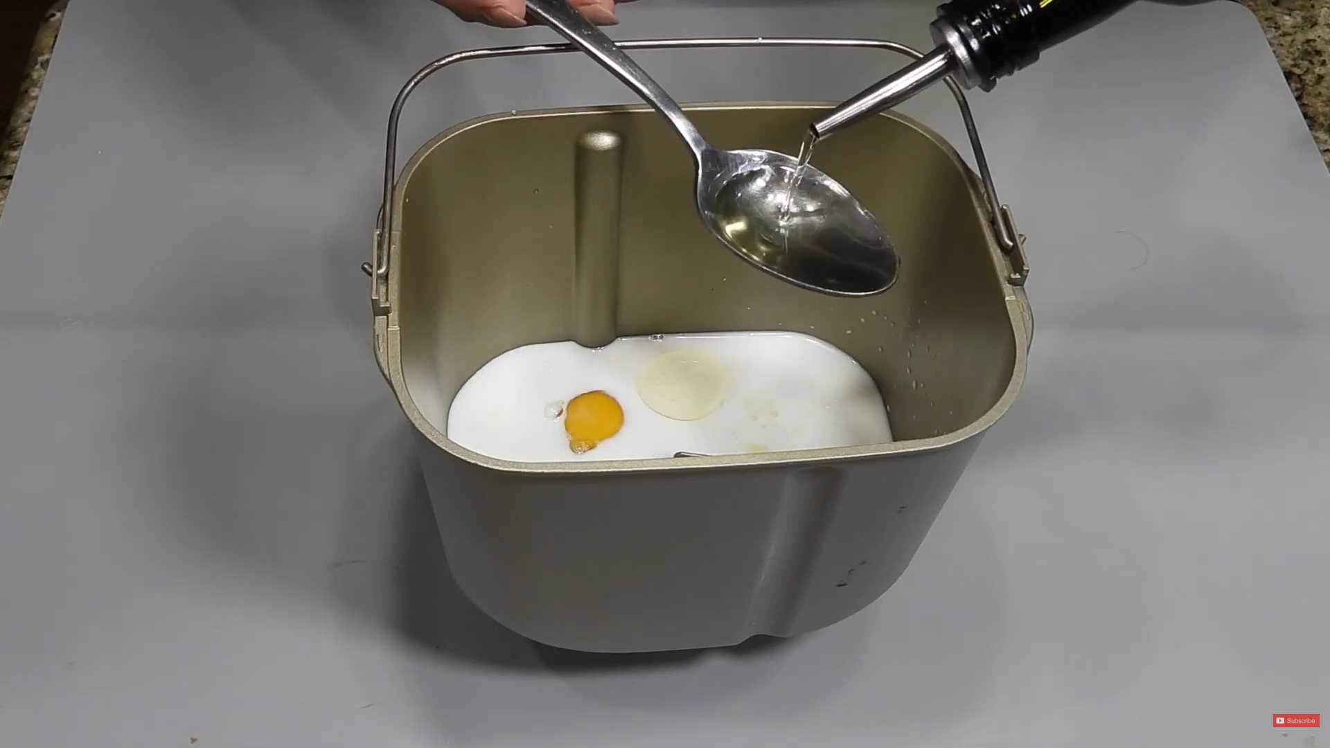 Кулич с изюмом в хлебопечке-Шаг 2