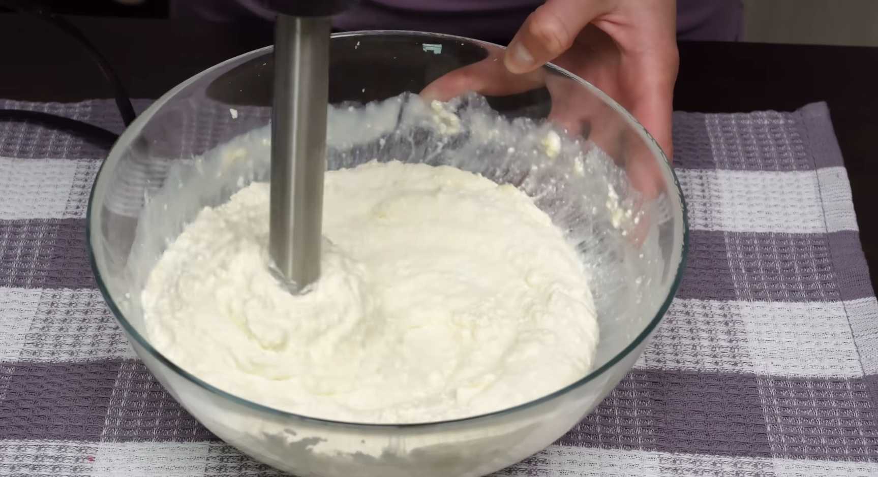 Творожная пасха с ягодным конфи бездрожжевая-Шаг 5