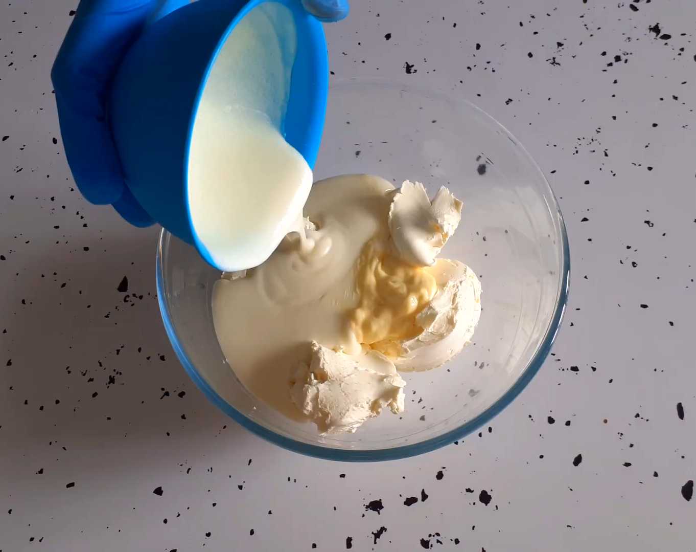 Творожная пасха с маскарпоне-Шаг 3