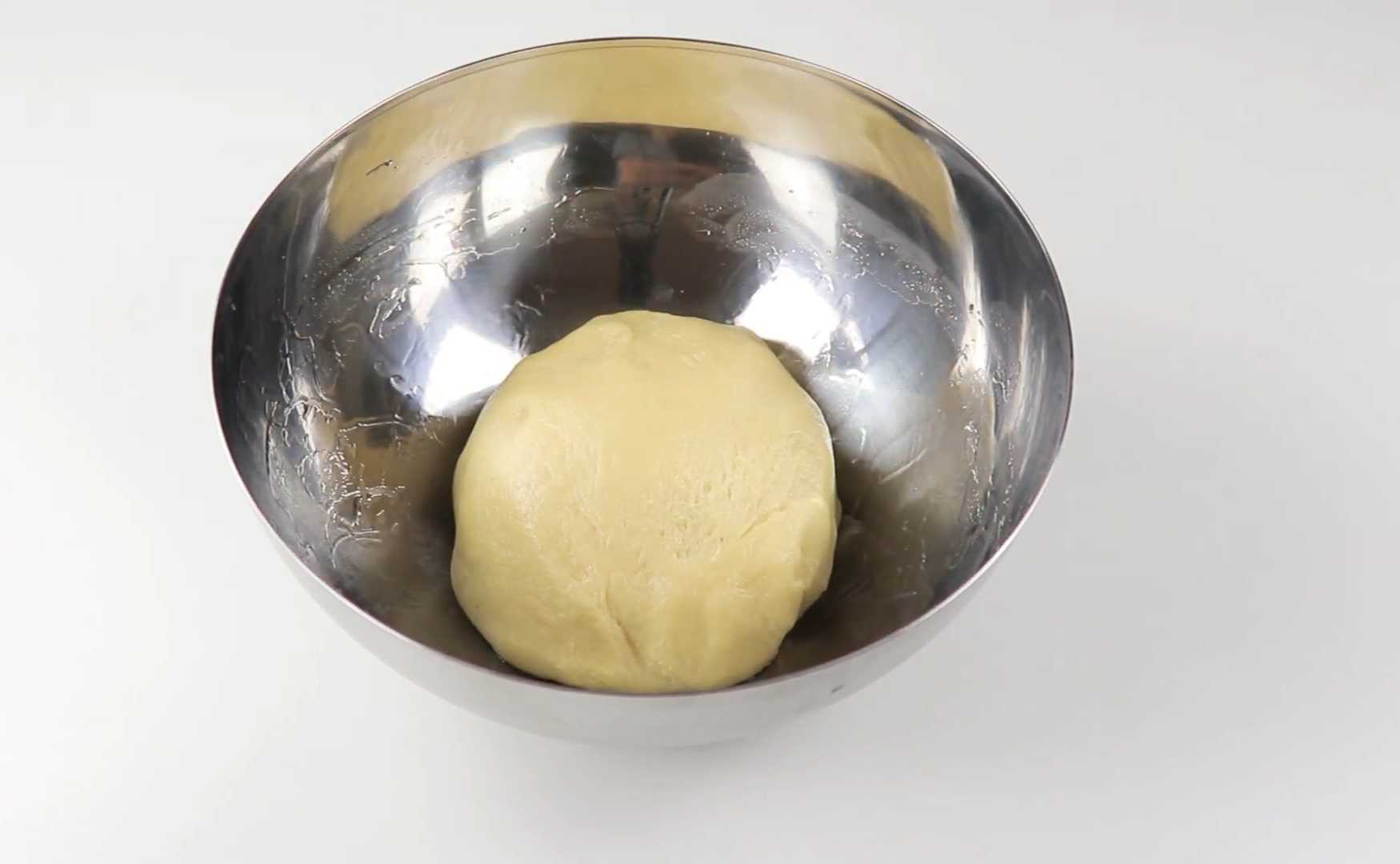 Кулич в духовке на опаре с цукатами и изюмом-Шаг 9