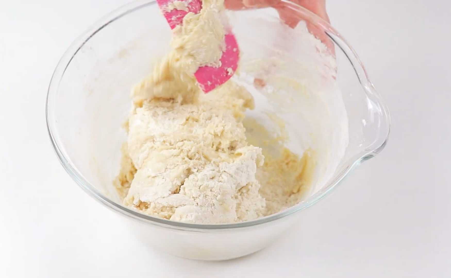 Кулич в духовке на опаре с цукатами и изюмом-Шаг 7