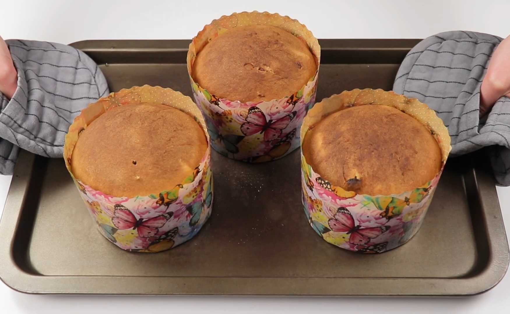 Кулич в духовке на опаре с цукатами и изюмом-Шаг 14