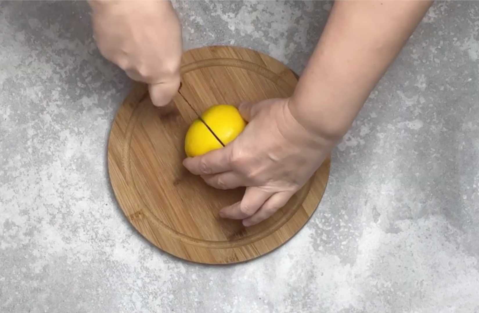 Лимонная глазурь для кулича-Шаг 1