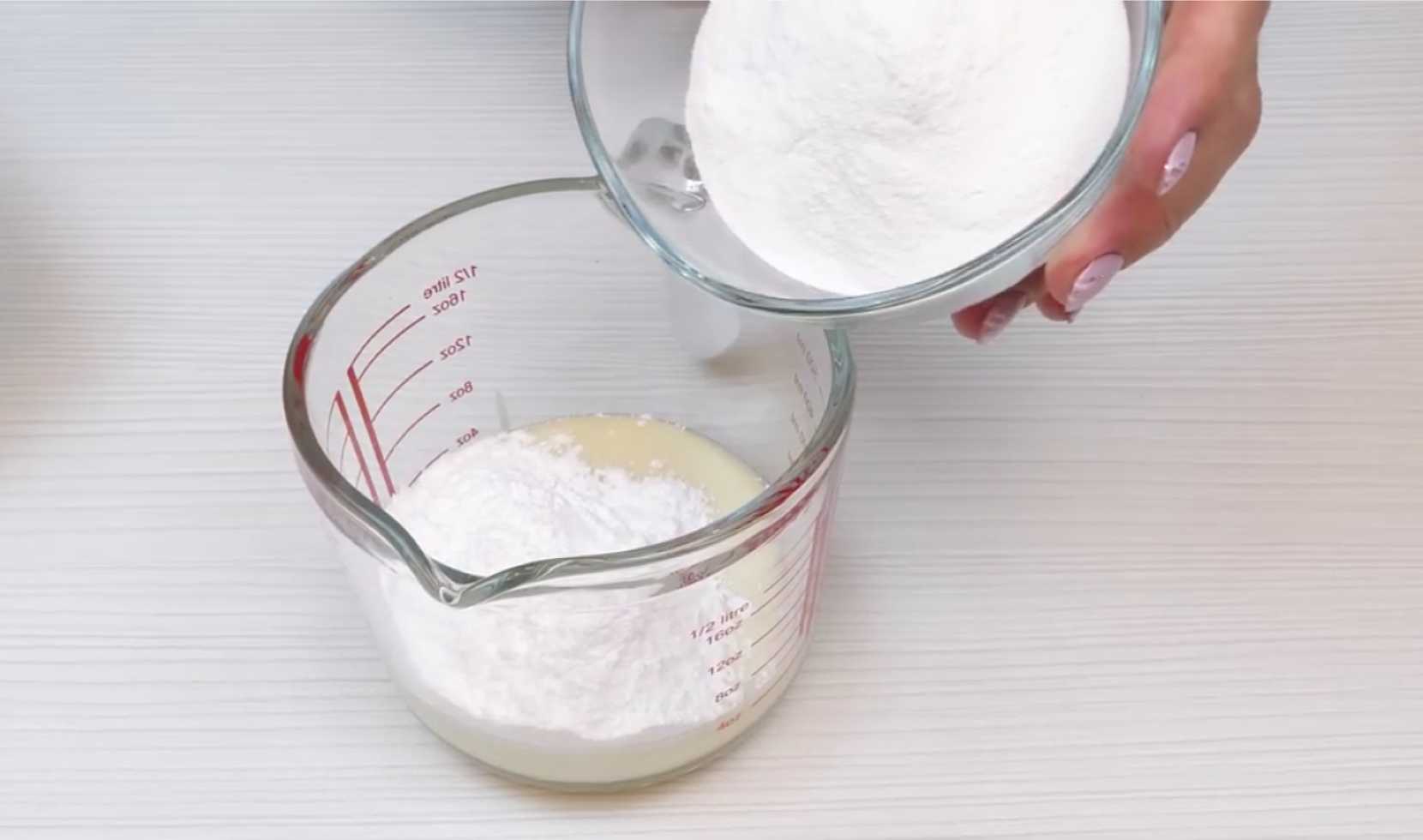 Глянцевая молочная глазурь для куличей-Шаг 3