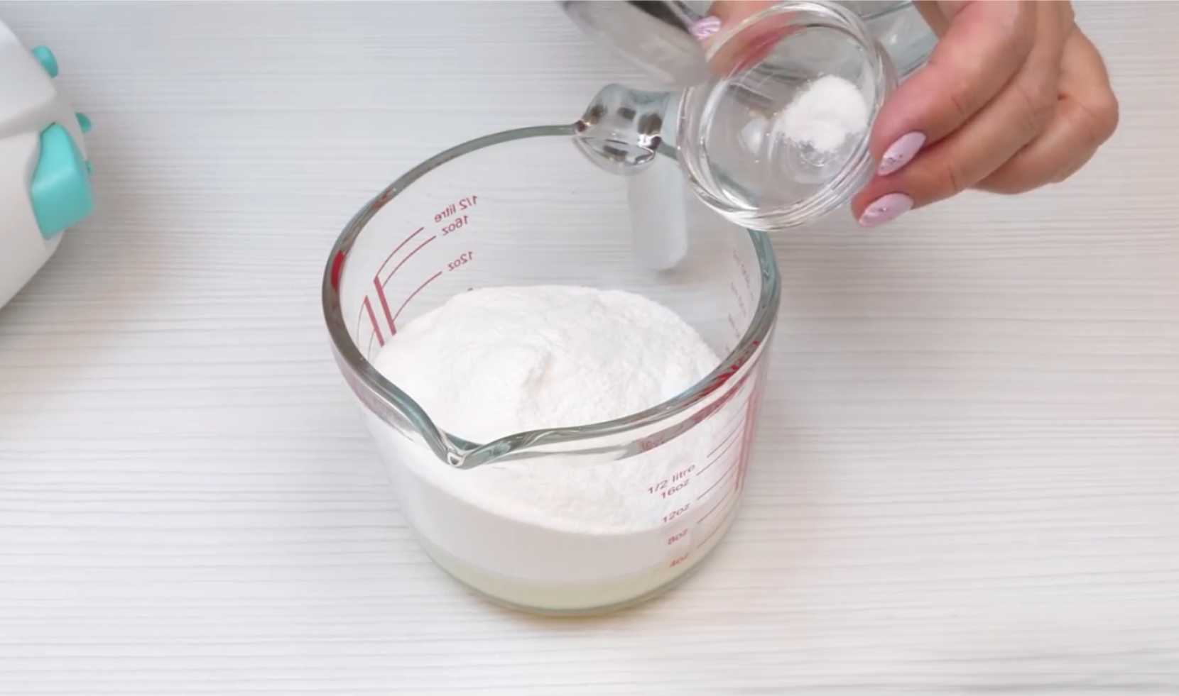 Глянцевая молочная глазурь для куличей-Шаг 4