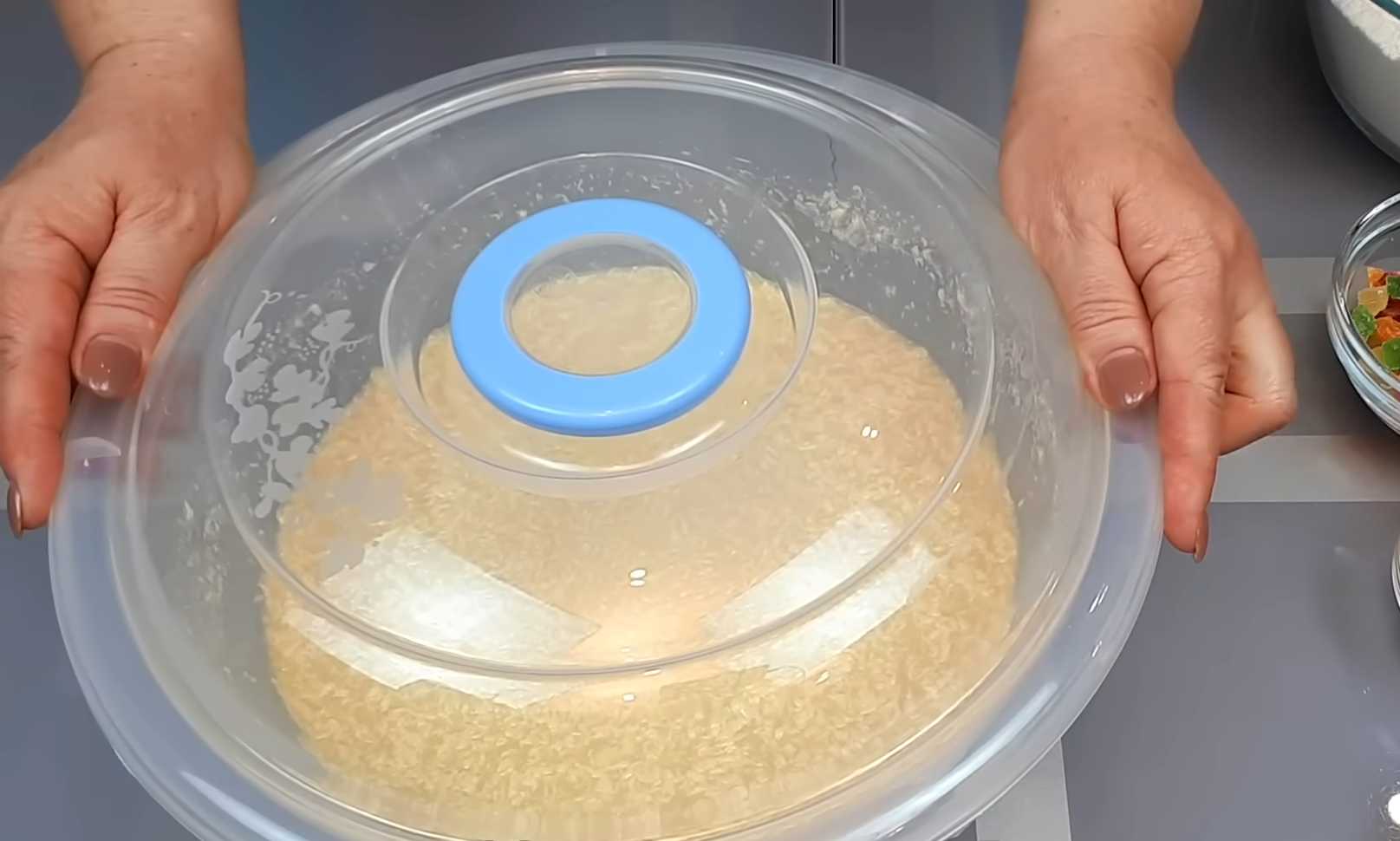 Александрийский кулич на топленом молоке с цукатами-Шаг 4