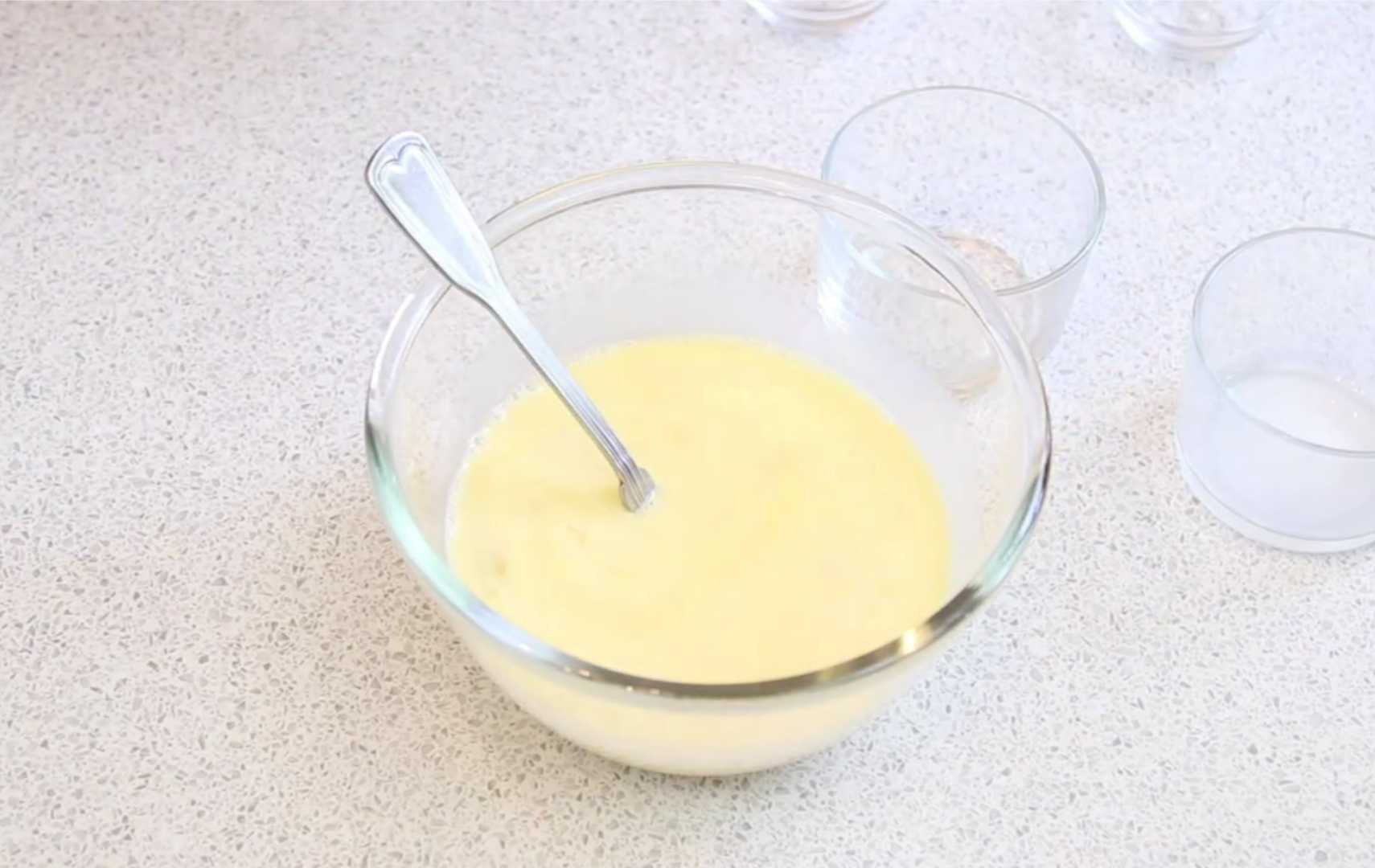 Влажный кулич по рецепту из старого учебника-Шаг 1