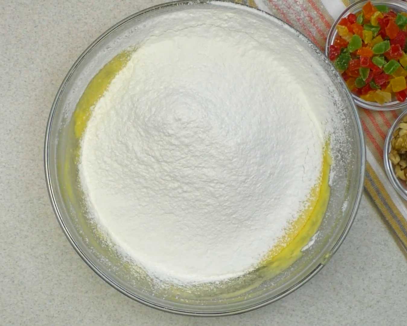 Кулич с цукатами и грецкими орехами-Шаг 7