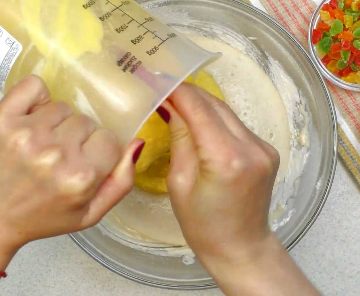 Кулич с цукатами и грецкими орехами-Шаг 6