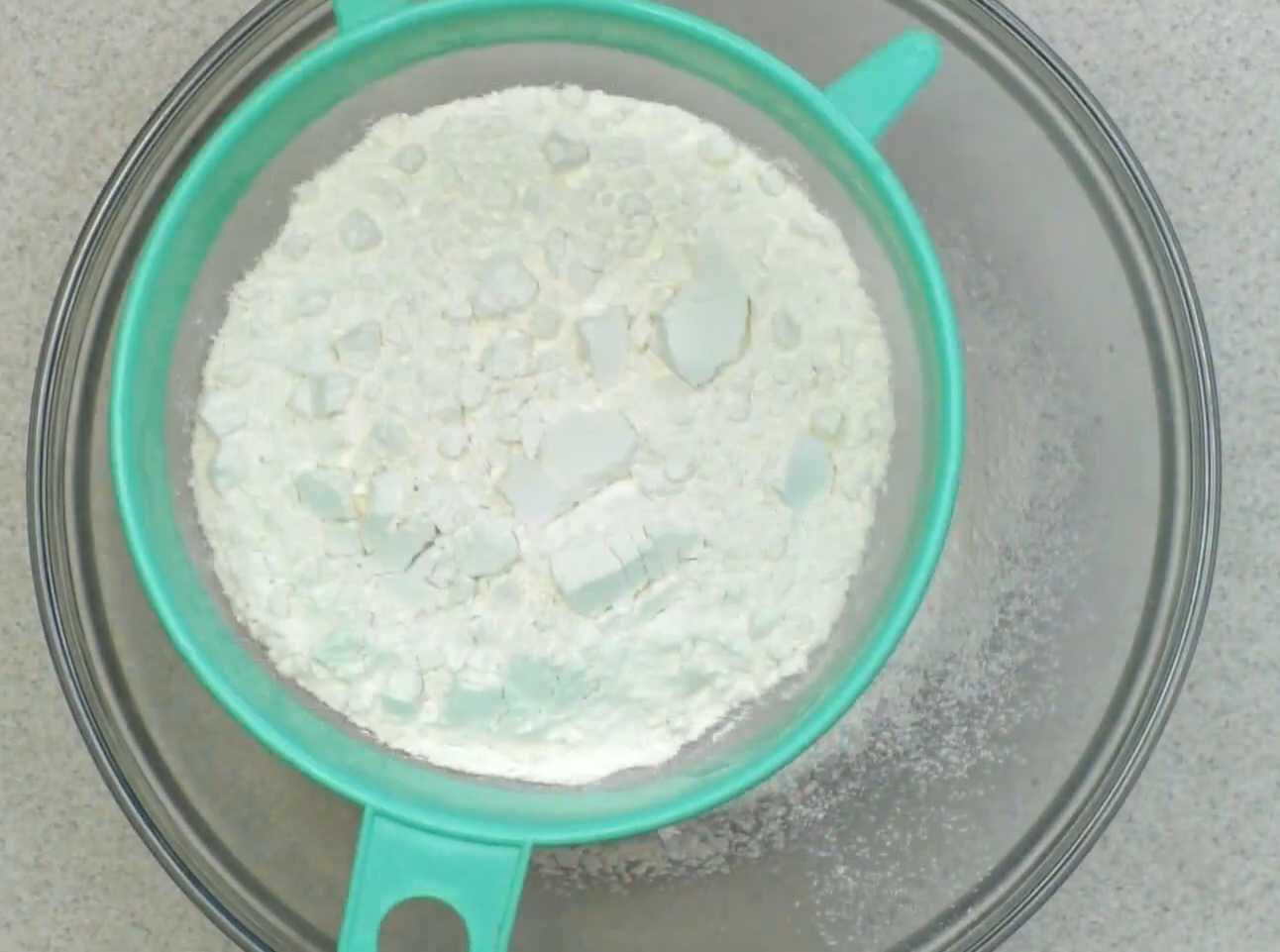 Кулич с цукатами и грецкими орехами-Шаг 2